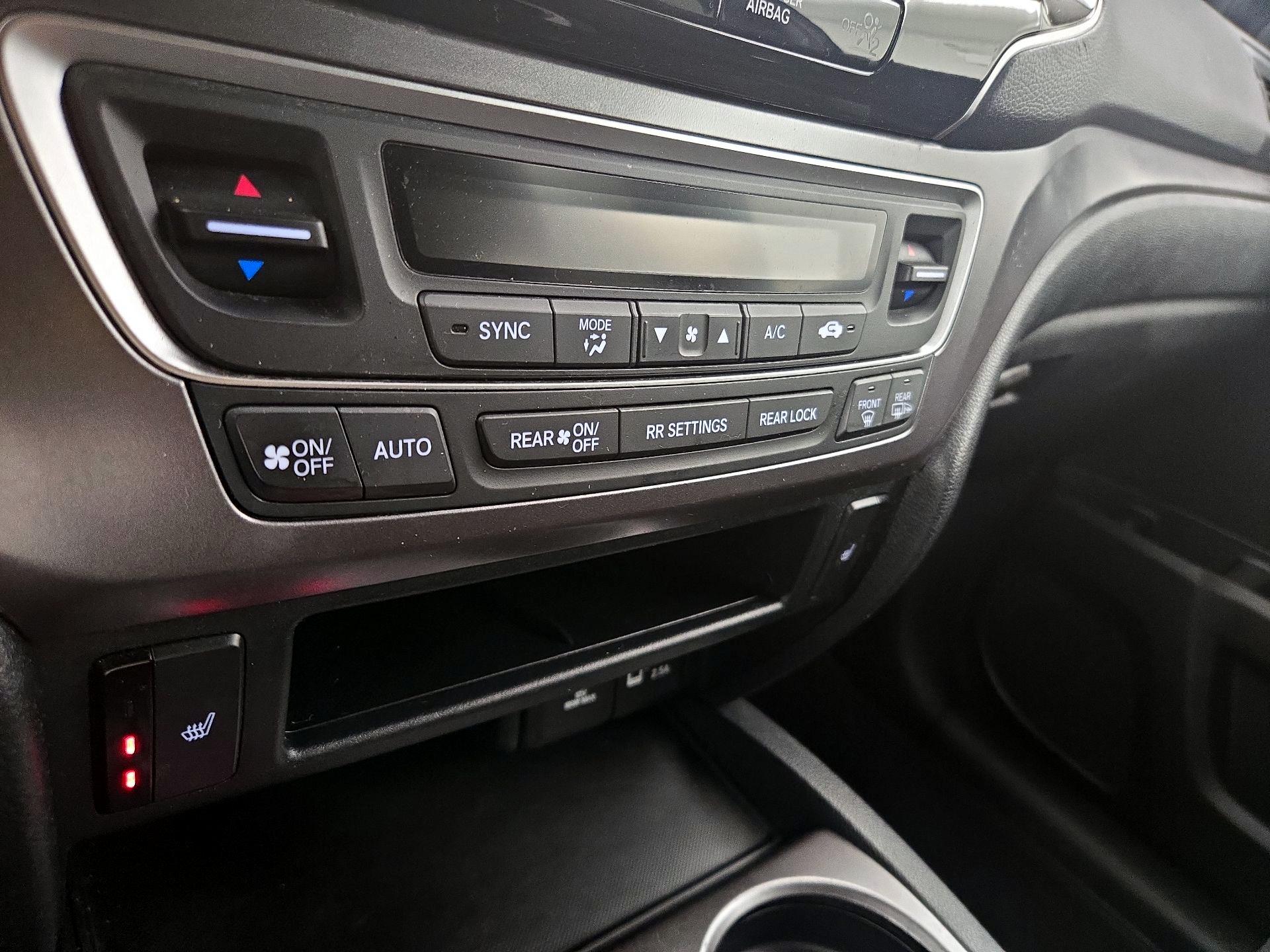 Thumbnail: 2022 Honda Pilot - 16