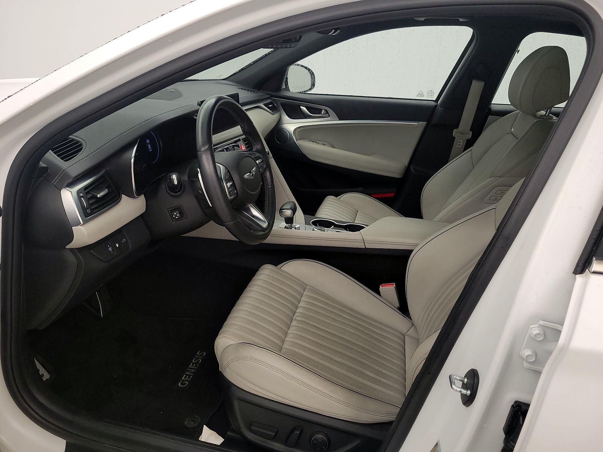 Thumbnail: 2023 Genesis G70 - 11