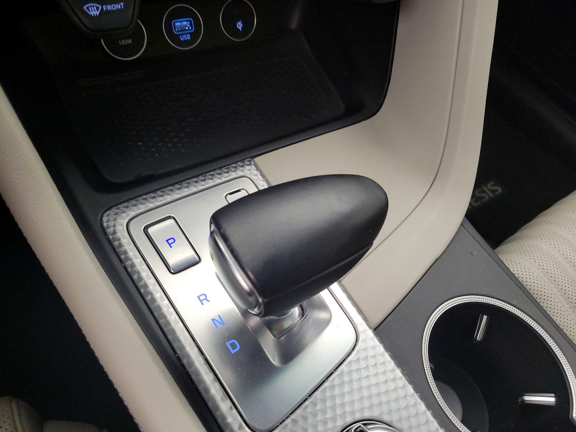 Thumbnail: 2023 Genesis G70 - 17