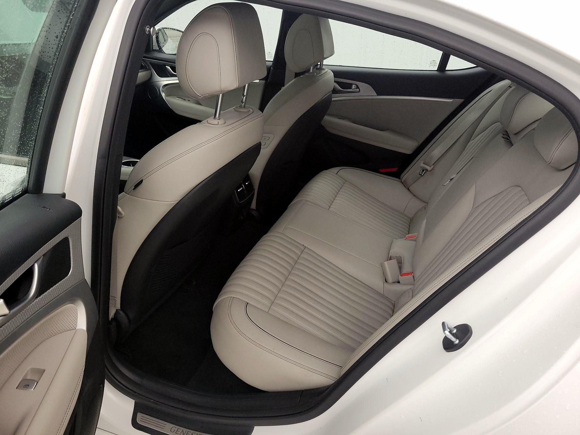 Thumbnail: 2023 Genesis G70 - 20