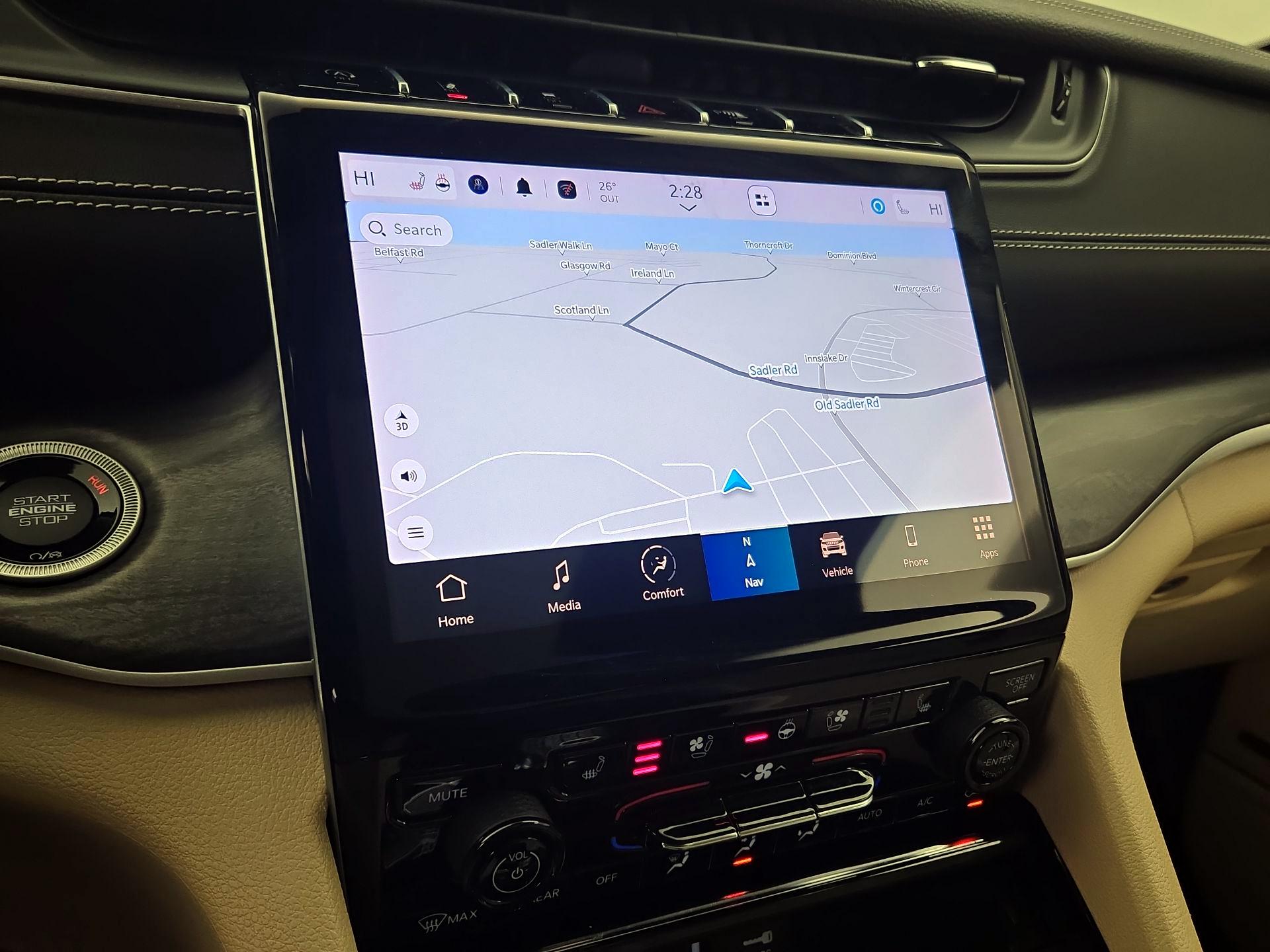 Thumbnail: 2023 Jeep Grand Cherokee - 14