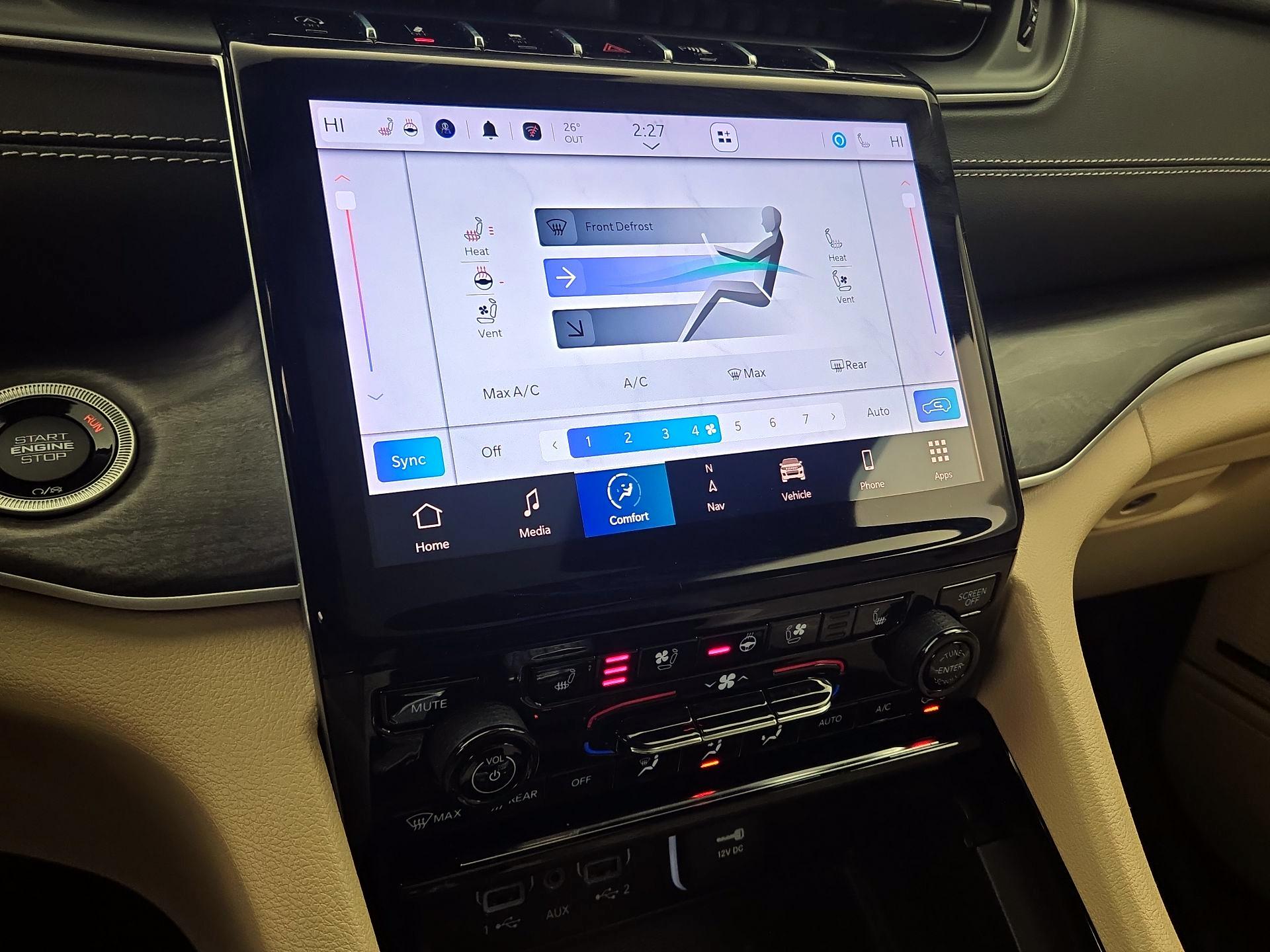 Thumbnail: 2023 Jeep Grand Cherokee - 17