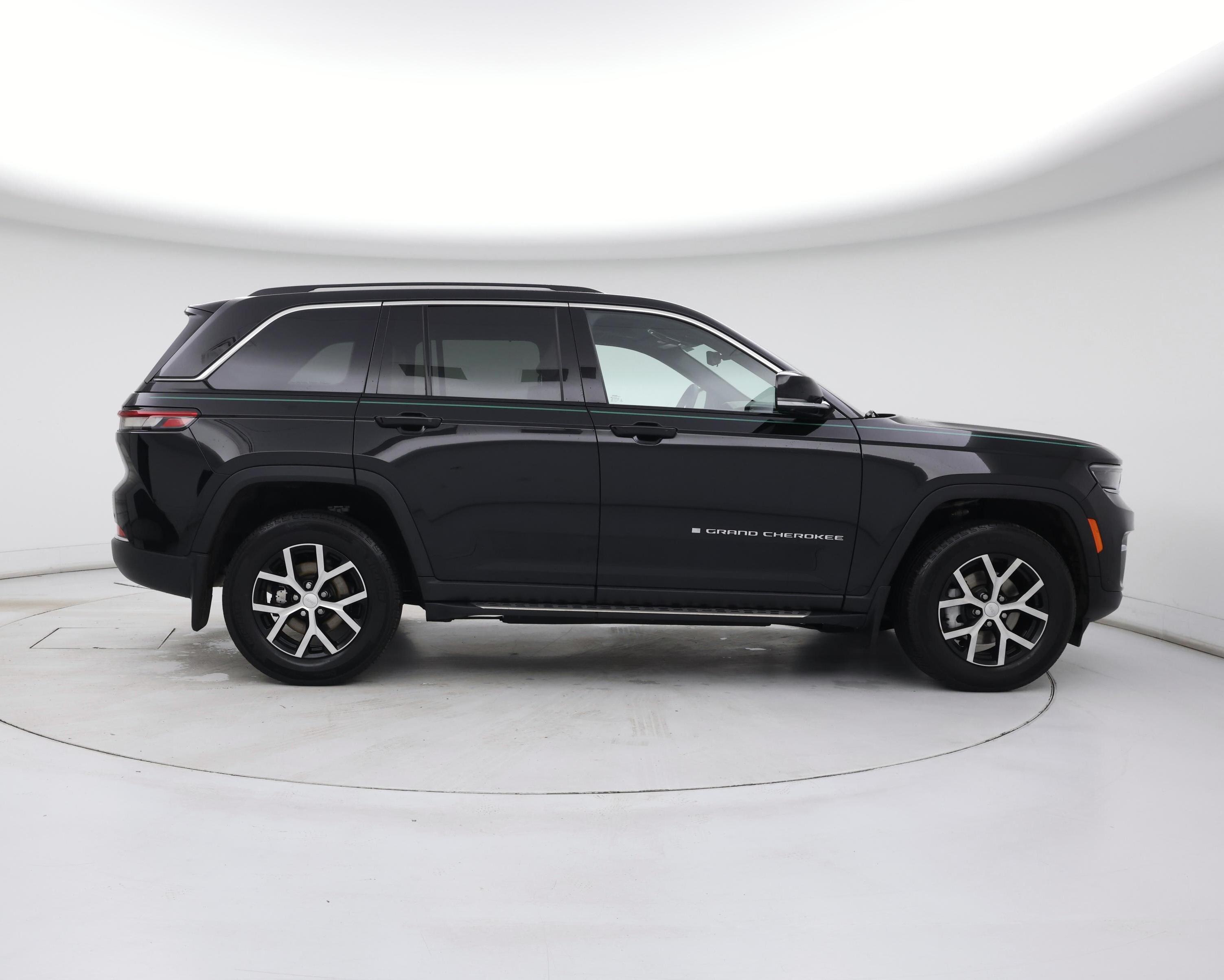 Thumbnail: 2023 Jeep Grand Cherokee - 7