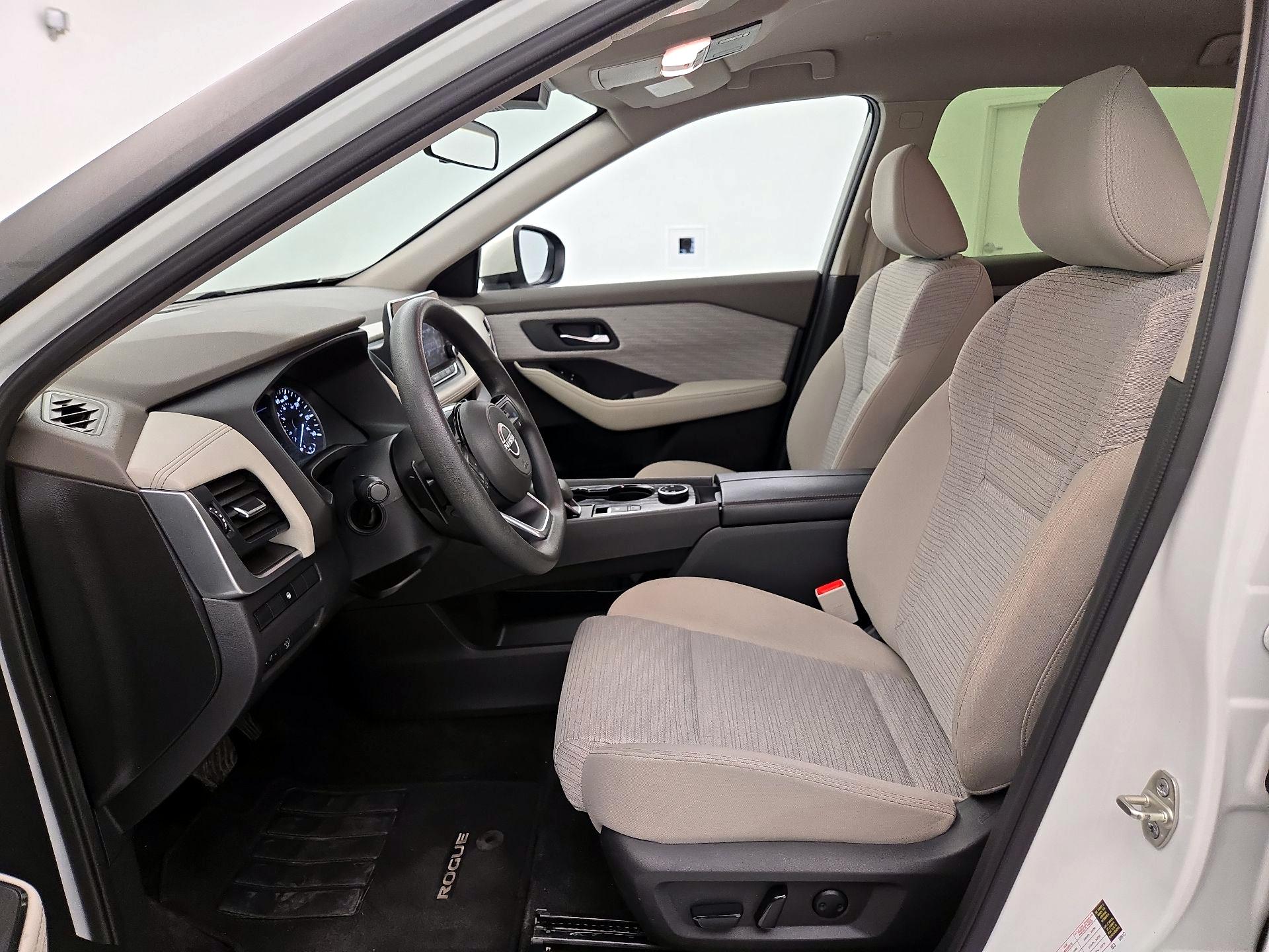 Thumbnail: 2023 Nissan Rogue - 11