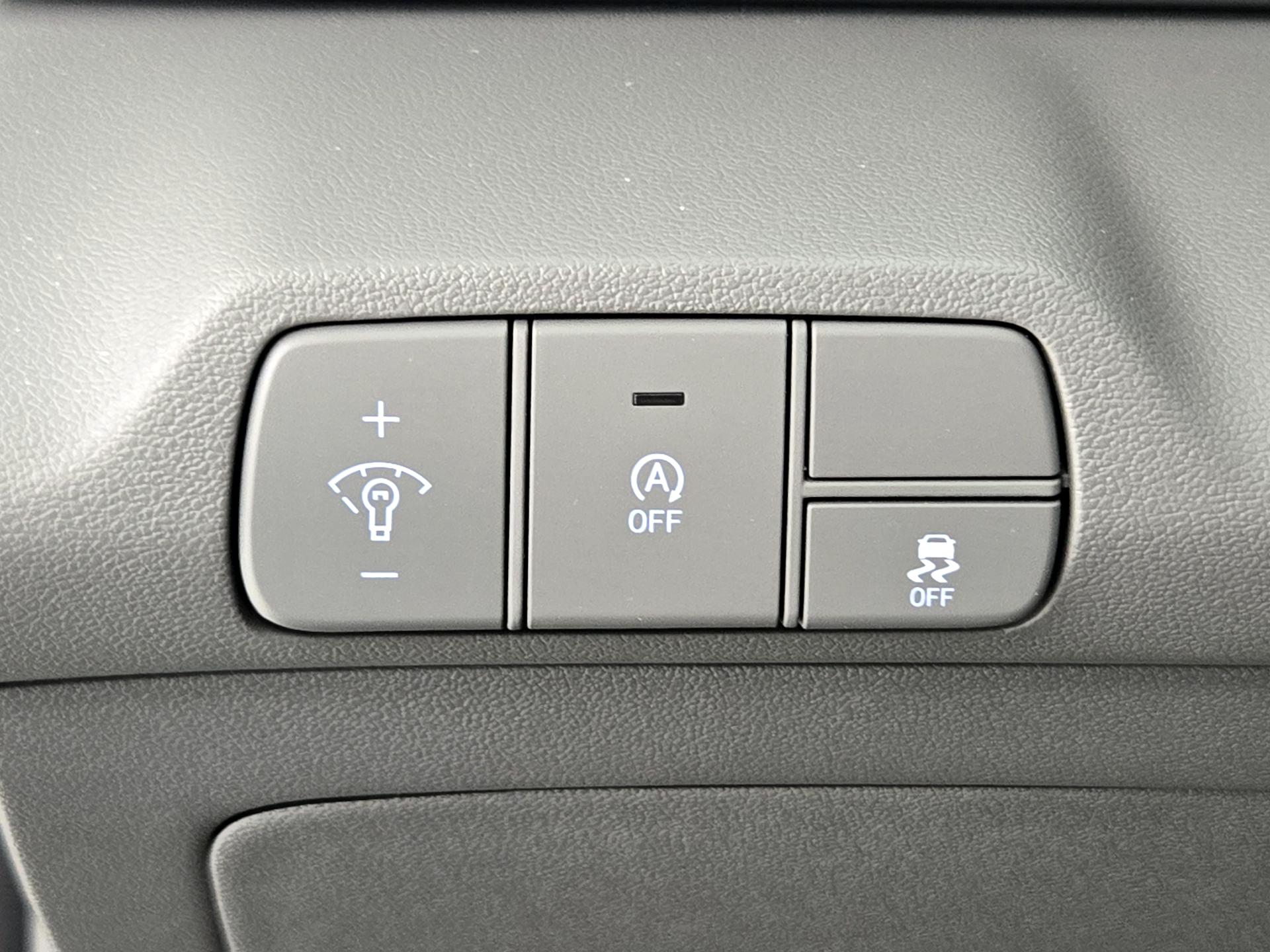 Thumbnail: 2024 Hyundai Elantra - 13