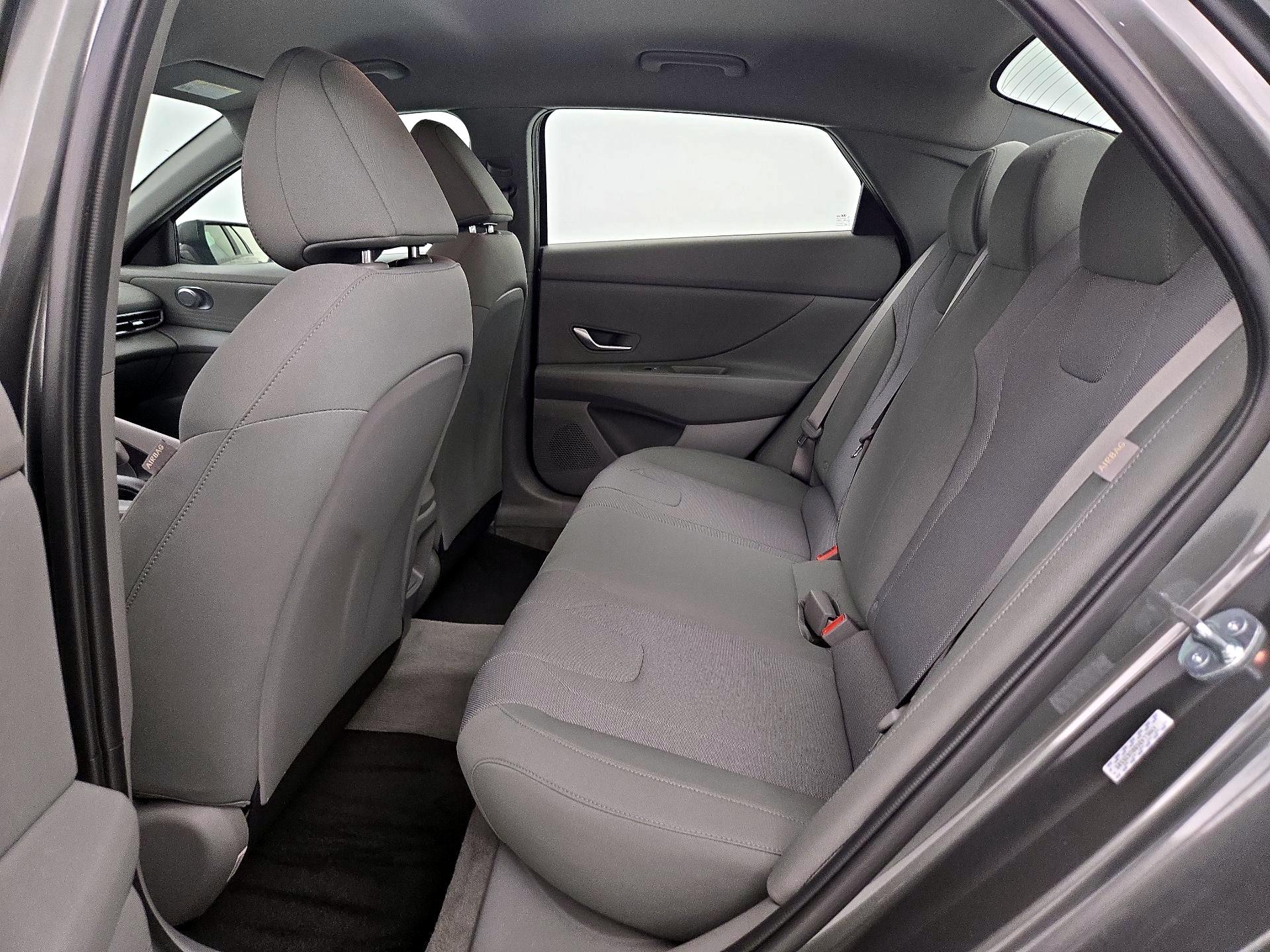 Thumbnail: 2024 Hyundai Elantra - 19