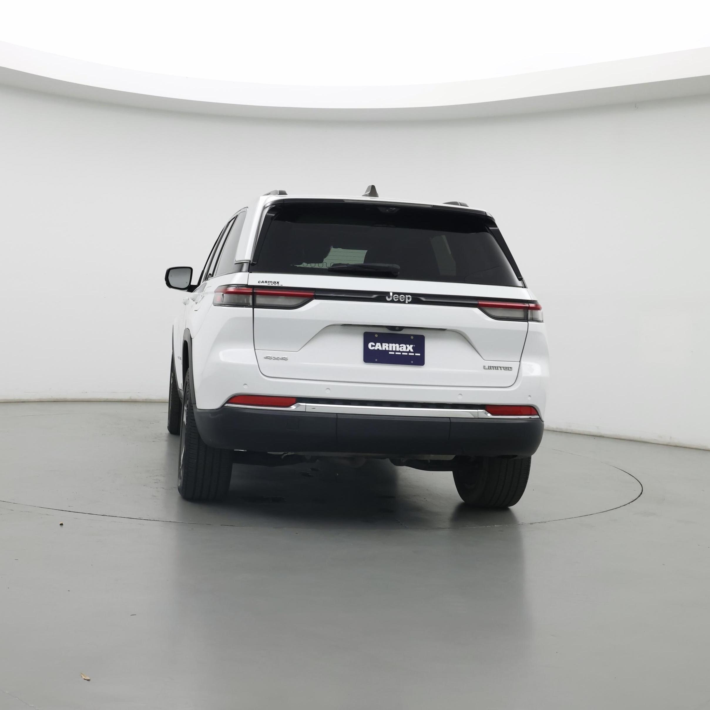 Thumbnail: 2023 Jeep Grand Cherokee - 6