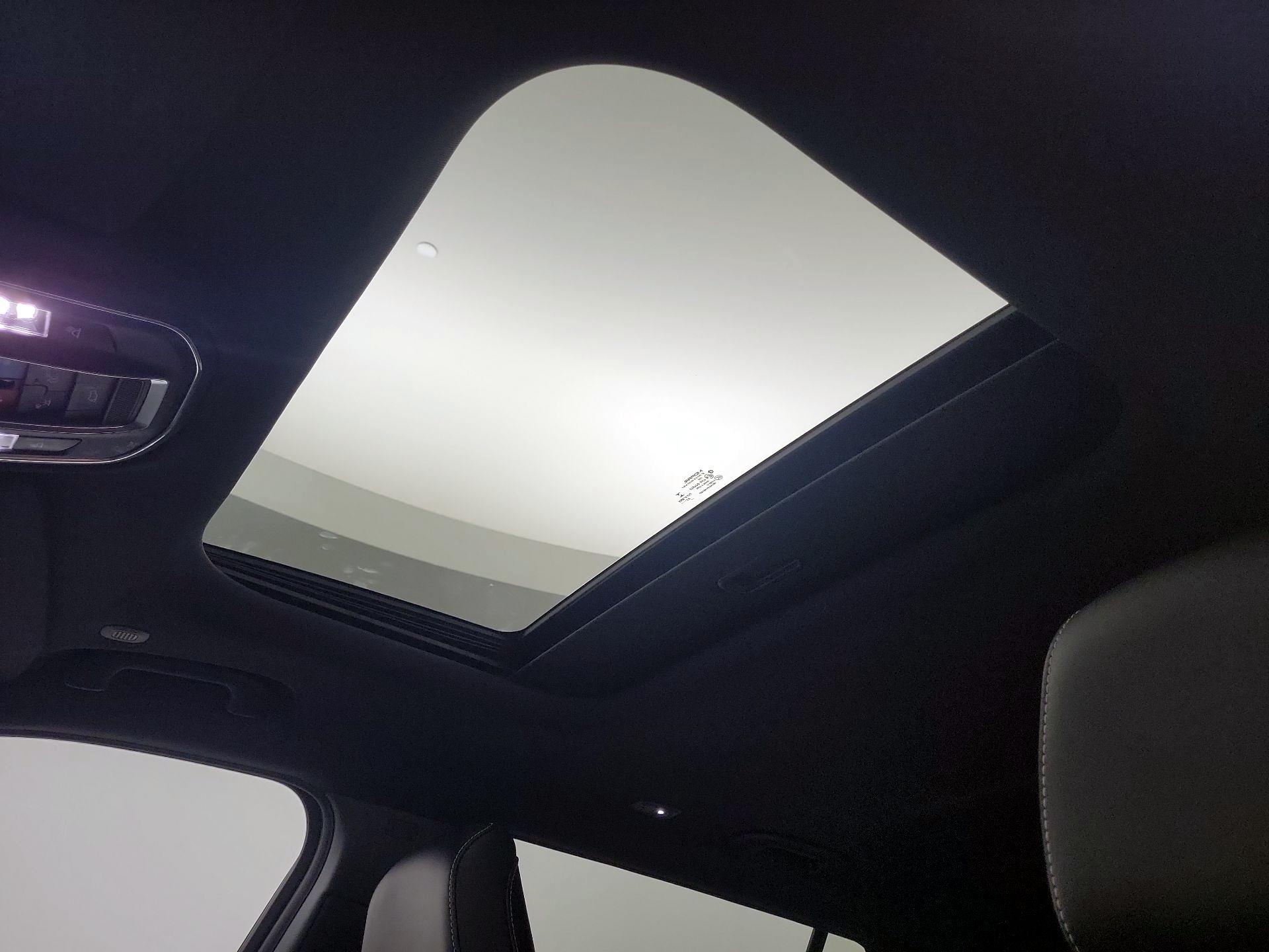 Thumbnail: 2023 Jeep Grand Cherokee L - 19