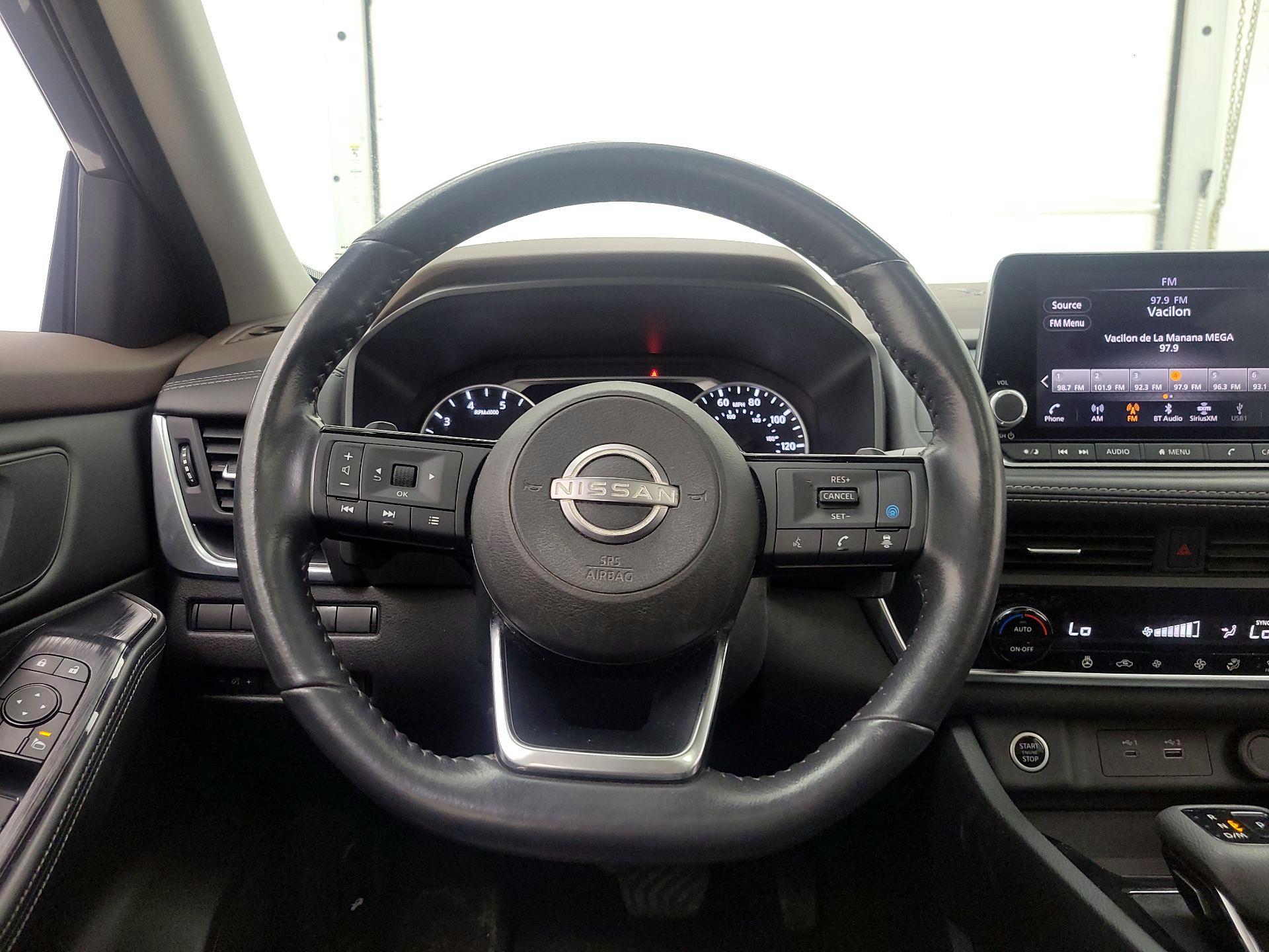 Thumbnail: 2023 Nissan Rogue - 10