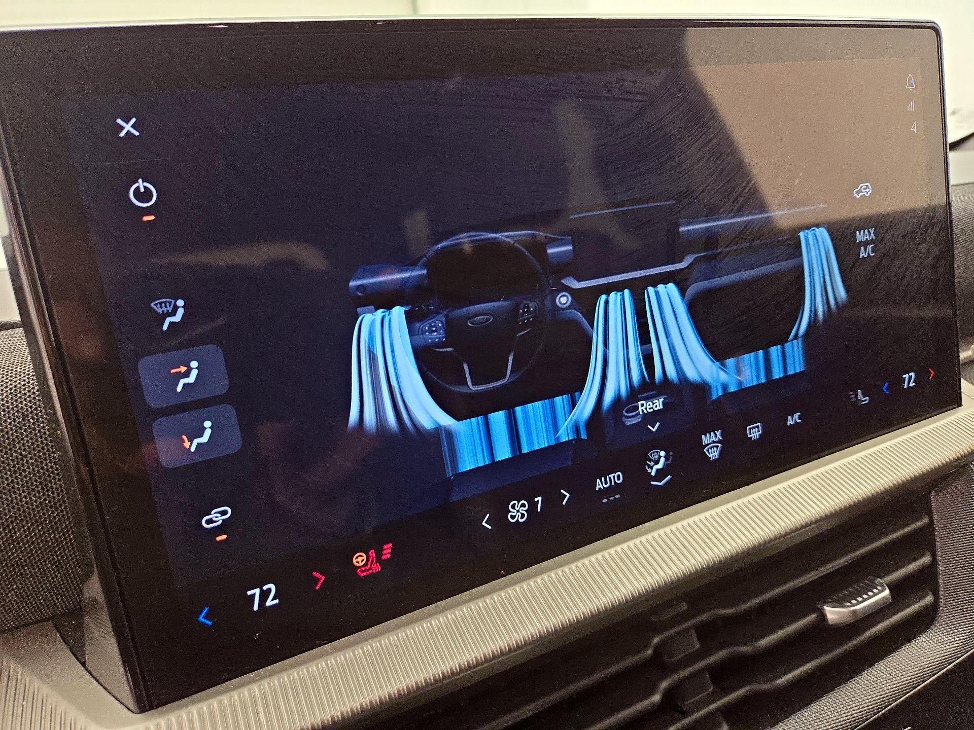 Thumbnail: 2025 Ford Explorer - 17