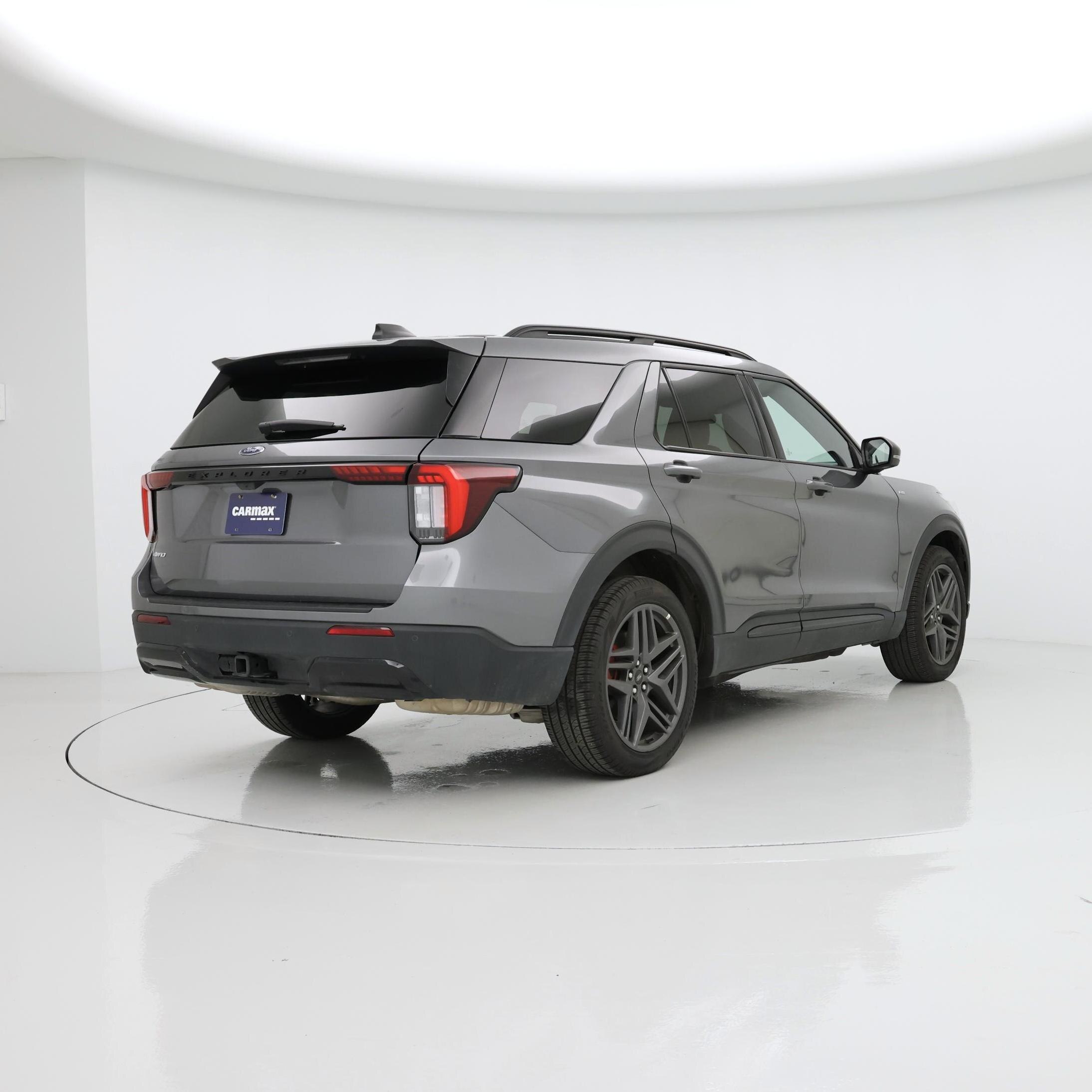 Thumbnail: 2025 Ford Explorer - 8