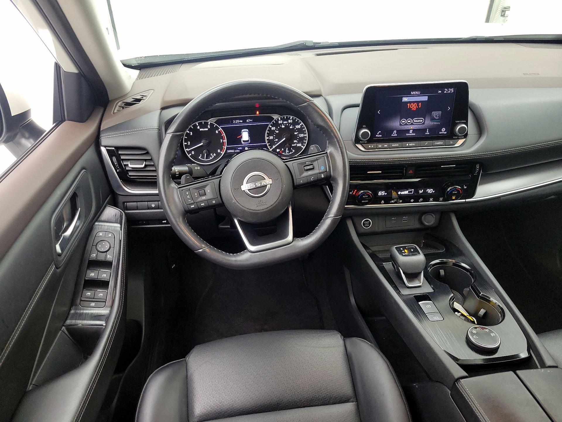 Thumbnail: 2023 Nissan Rogue - 10