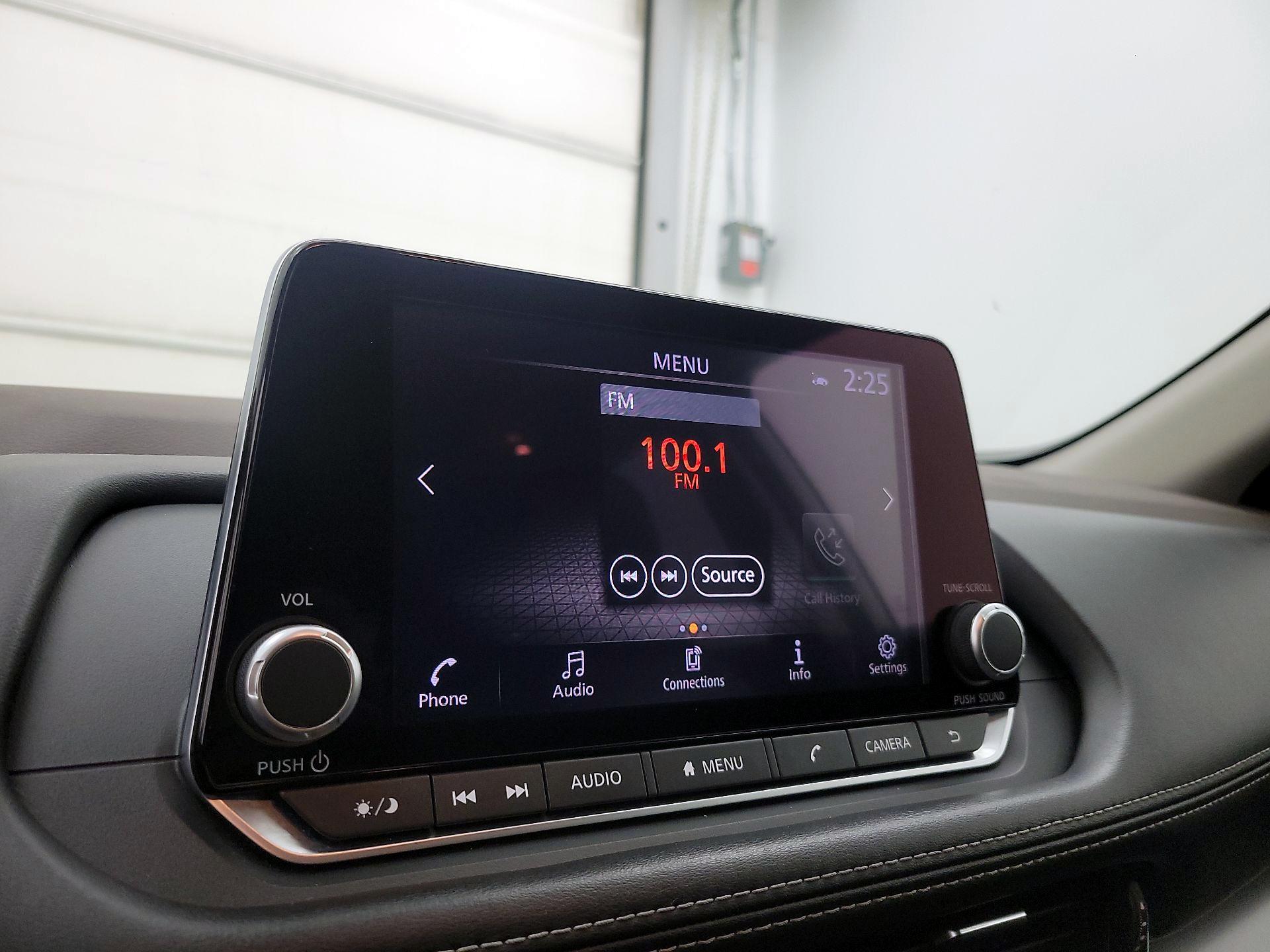 Thumbnail: 2023 Nissan Rogue - 15