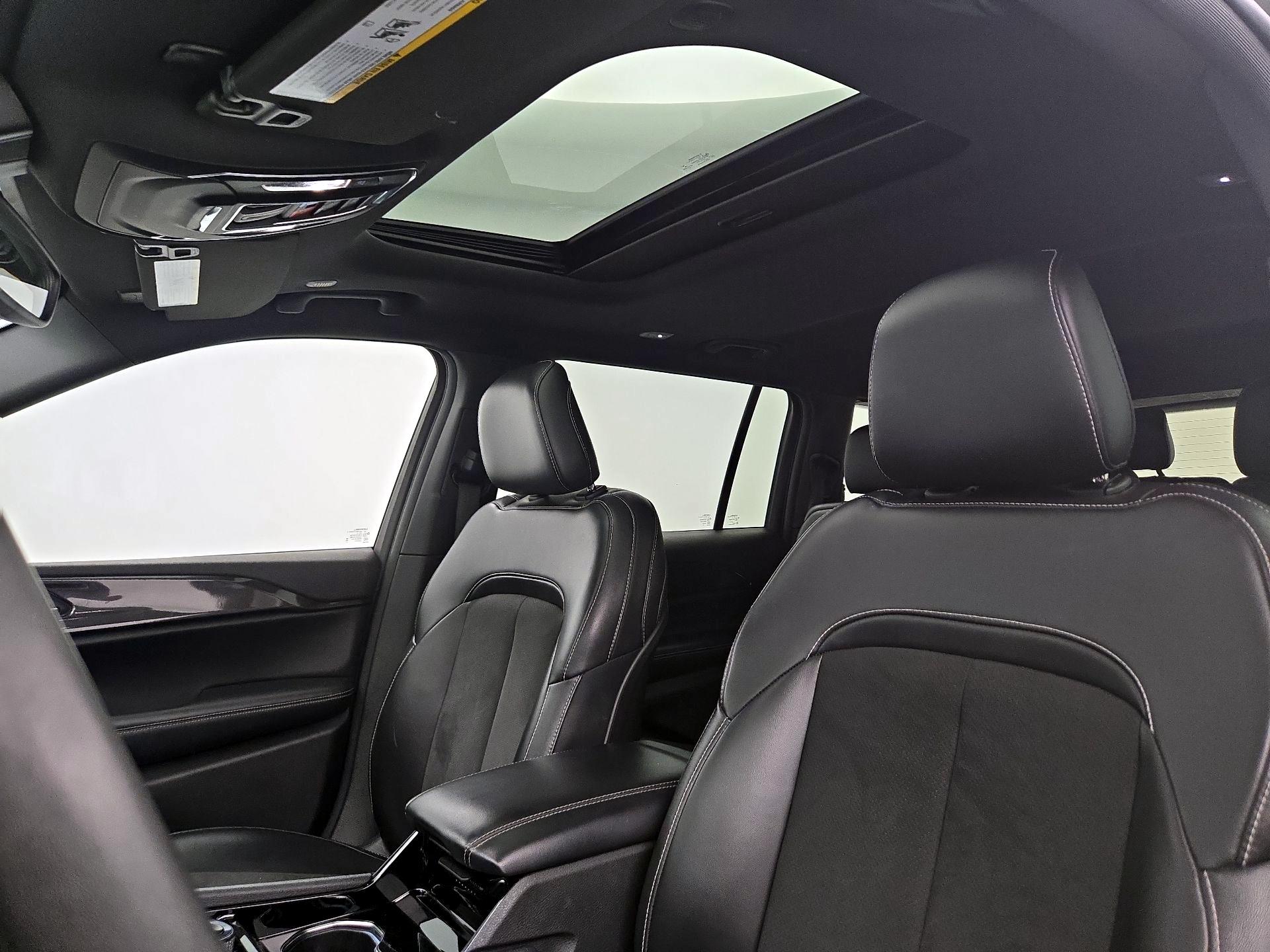 Thumbnail: 2023 Jeep Grand Cherokee L - 19