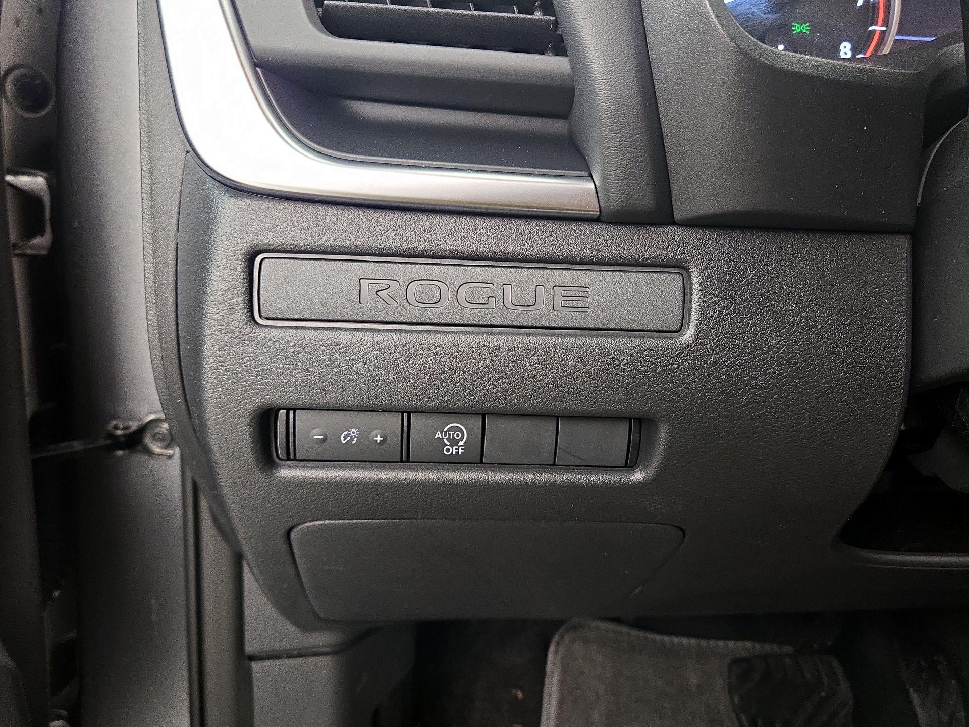 Thumbnail: 2023 Nissan Rogue - 13