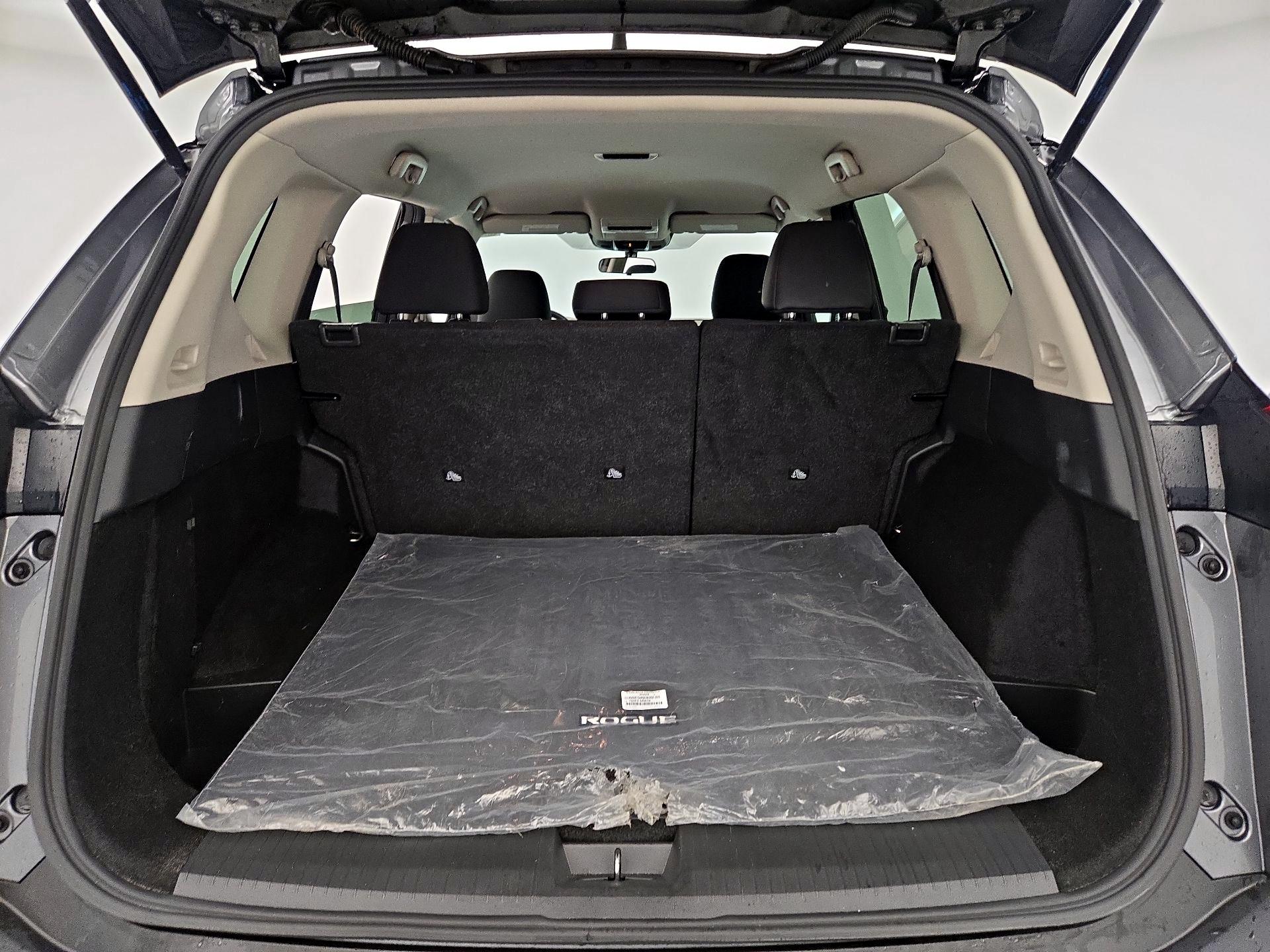 Thumbnail: 2023 Nissan Rogue - 20