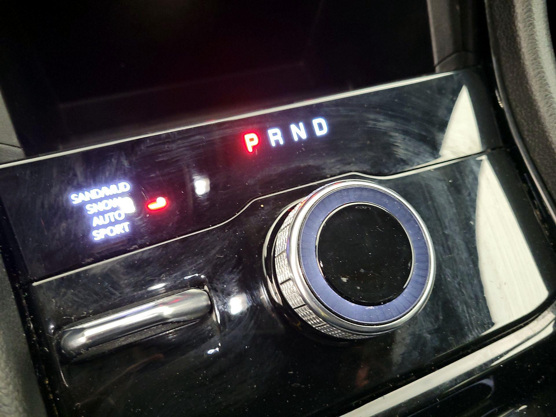 Thumbnail: 2023 Jeep Grand Cherokee L - 17