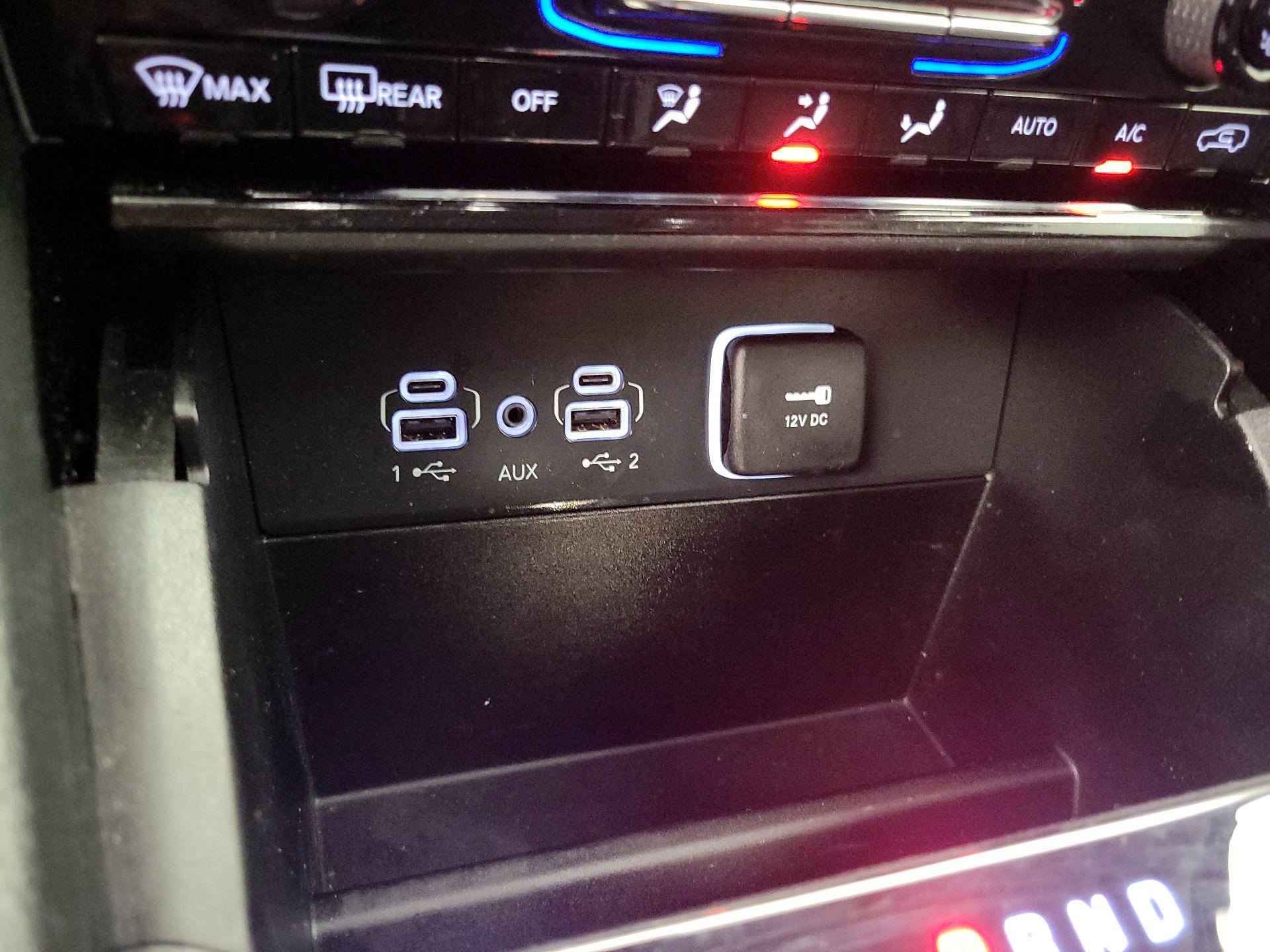 Thumbnail: 2023 Jeep Grand Cherokee L - 18