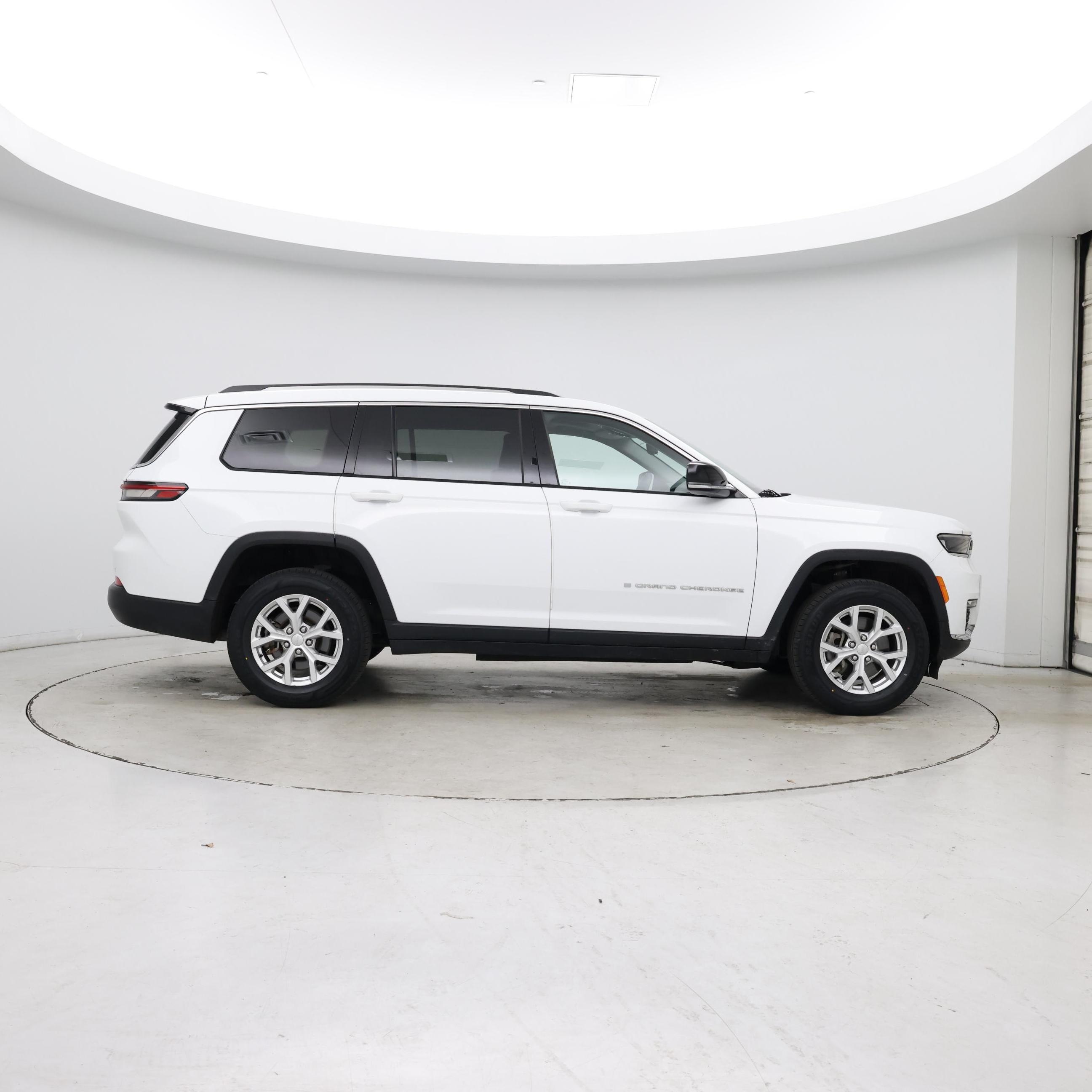 Thumbnail: 2023 Jeep Grand Cherokee L - 7