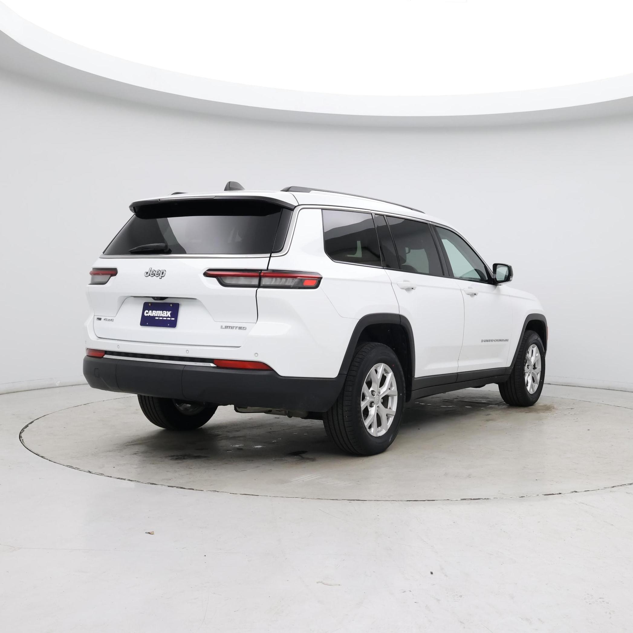 Thumbnail: 2023 Jeep Grand Cherokee L - 8