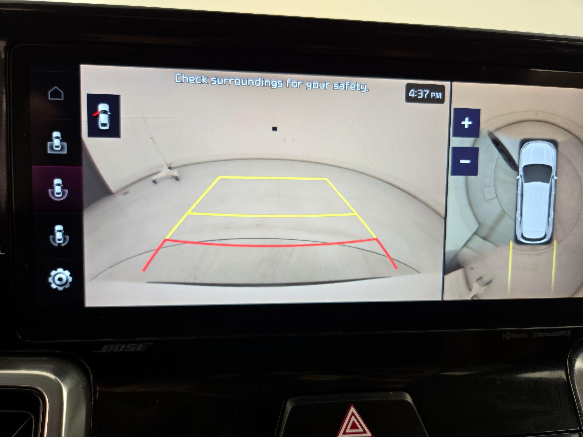 Thumbnail: 2023 Kia Sorento - 14