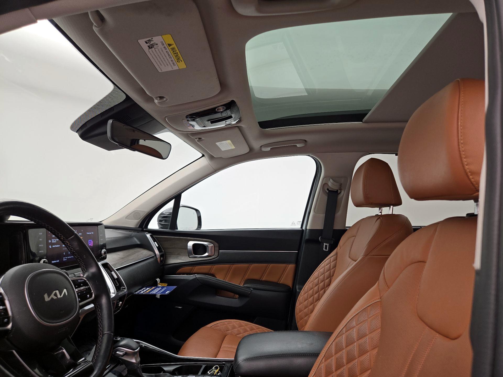 Thumbnail: 2023 Kia Sorento - 19