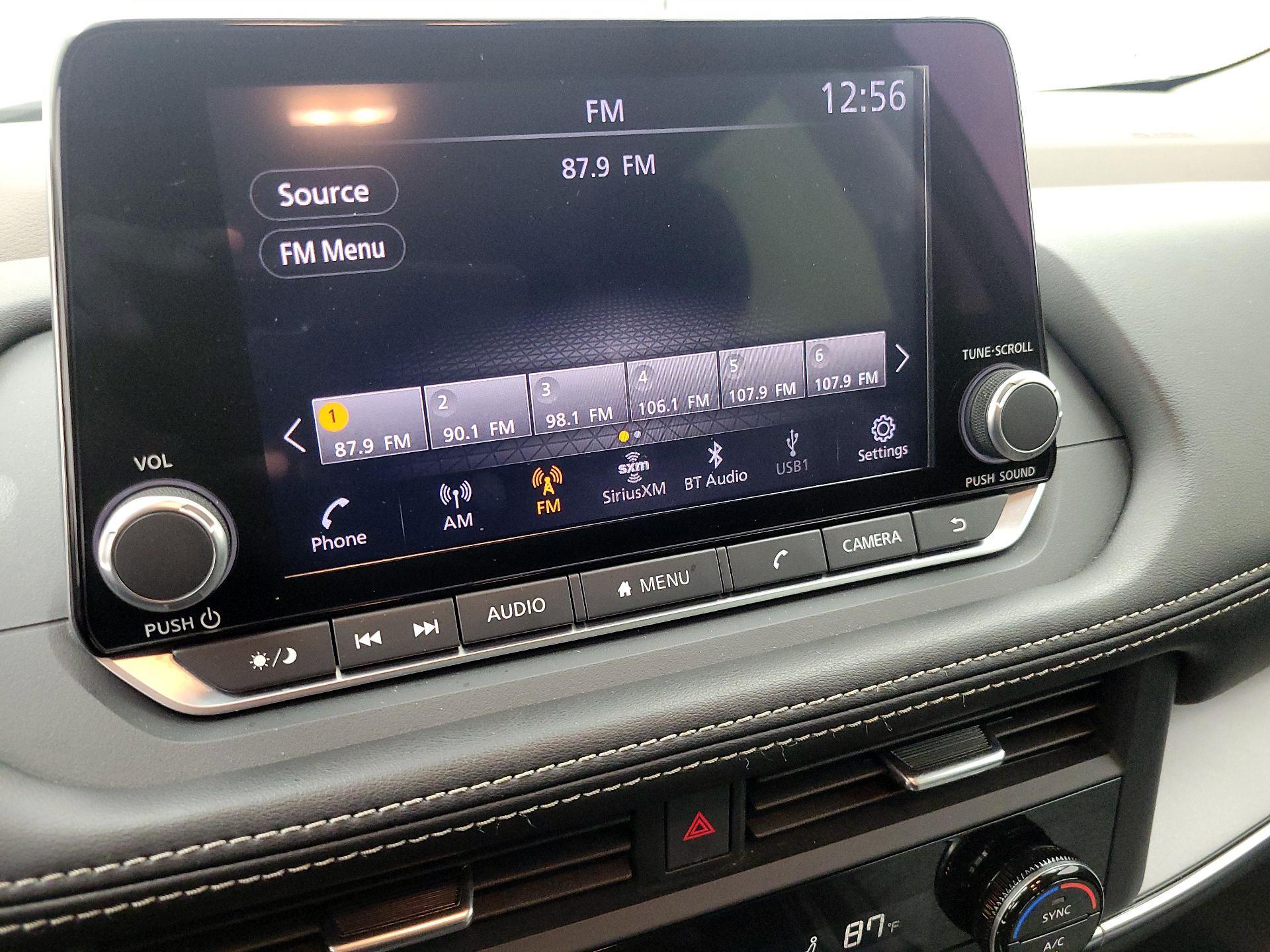 Thumbnail: 2023 Nissan Rogue - 15