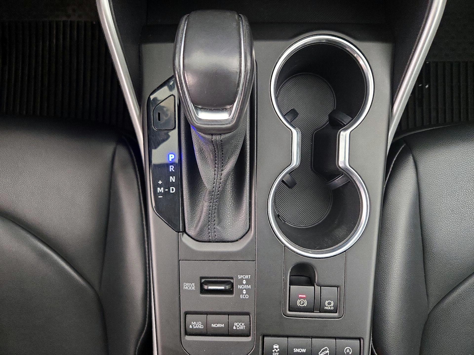 Thumbnail: 2021 Toyota Highlander - 18