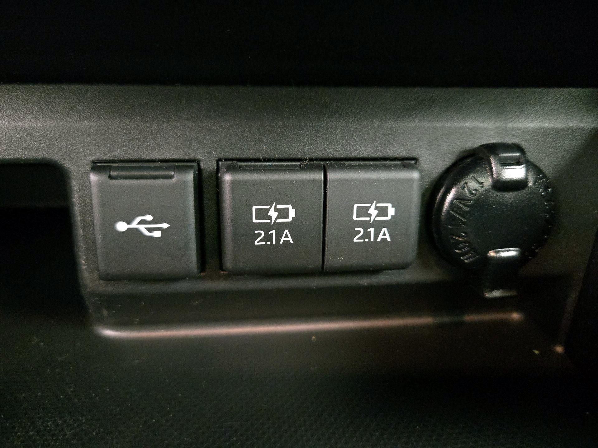 Thumbnail: 2021 Toyota Highlander - 19