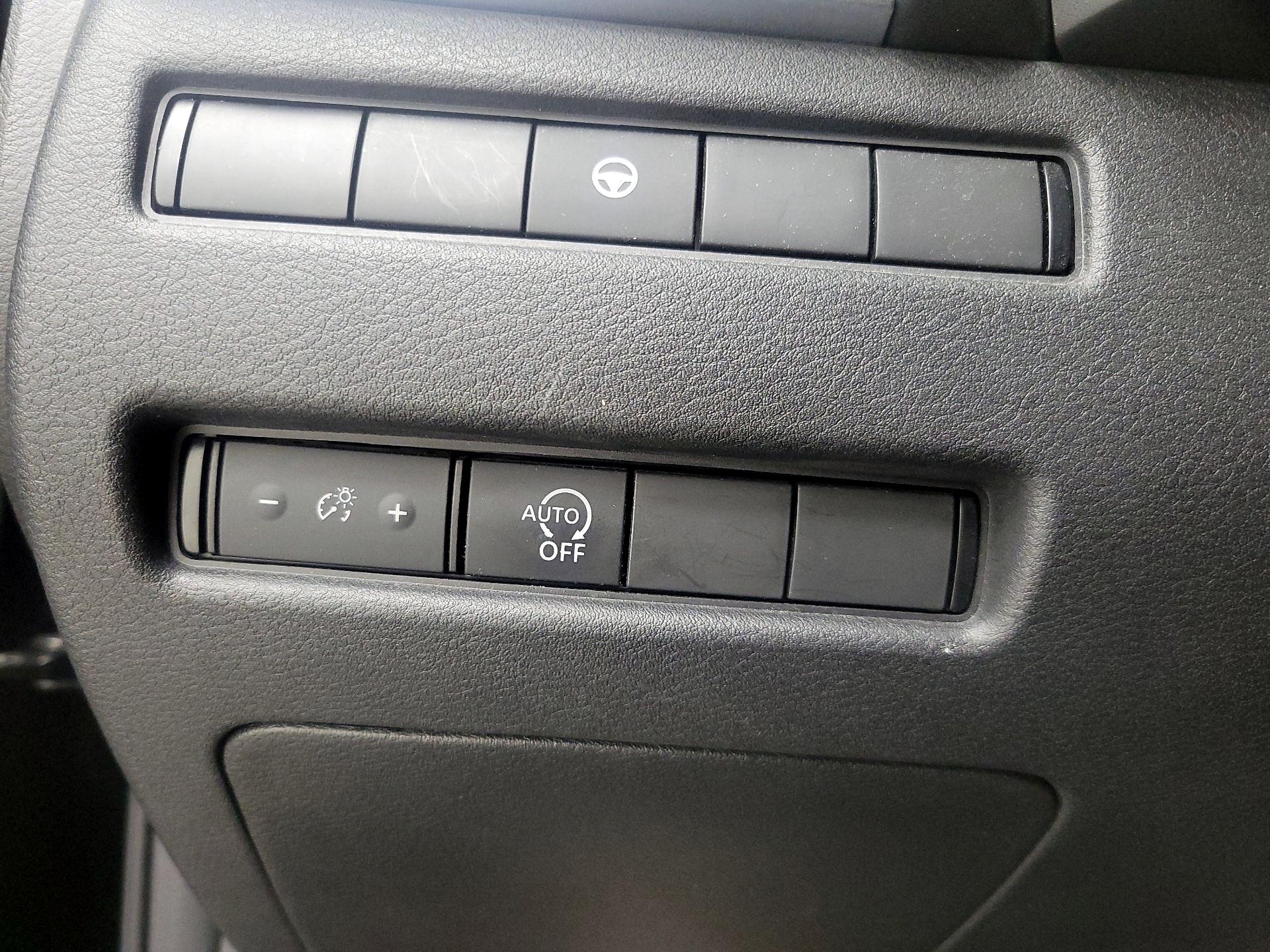 Thumbnail: 2023 Nissan Rogue - 13