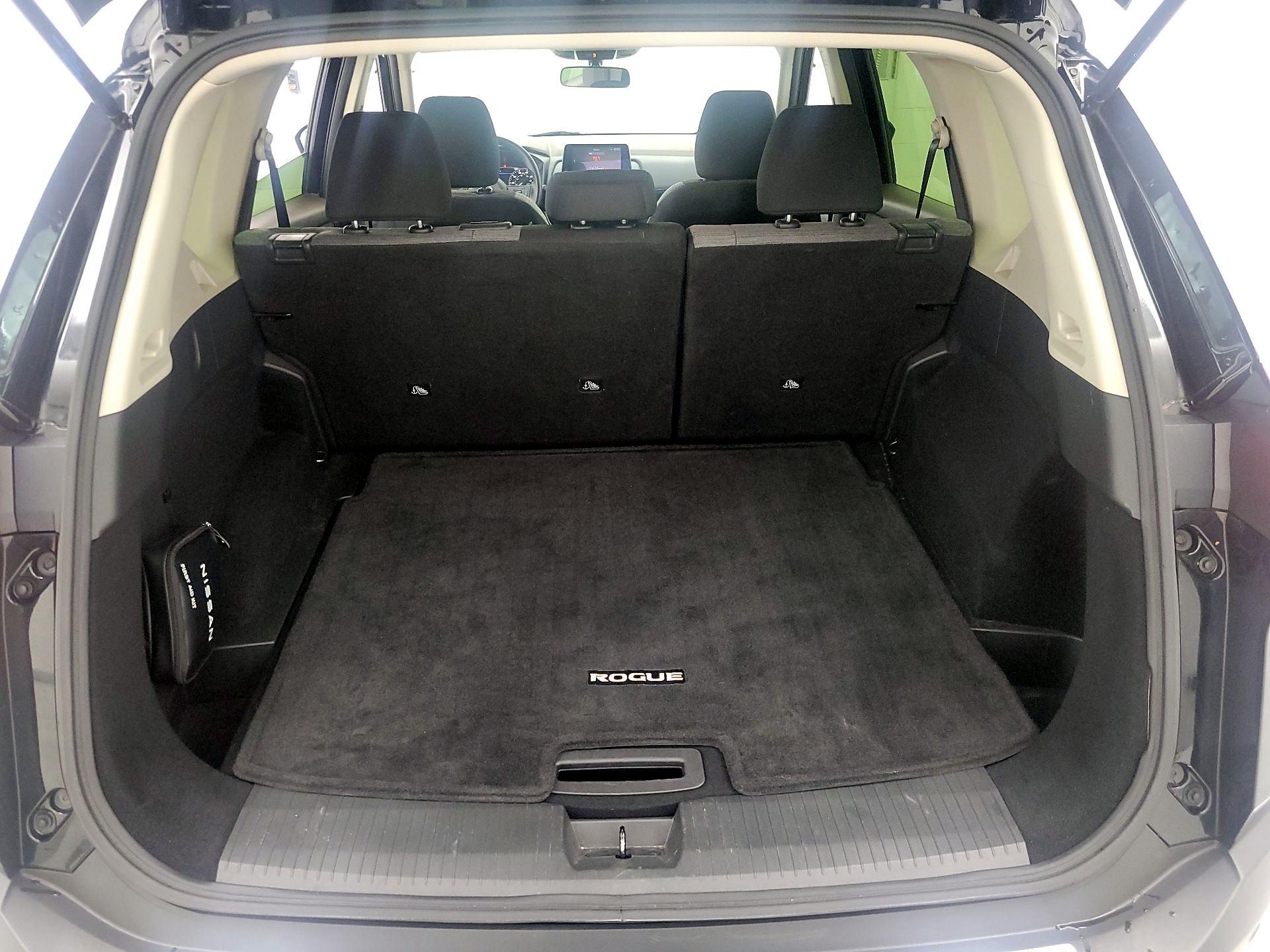 Thumbnail: 2023 Nissan Rogue - 20