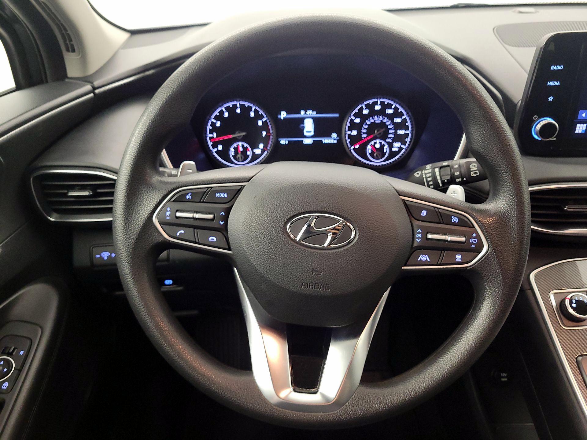 Thumbnail: 2022 Hyundai Santa Fe - 10