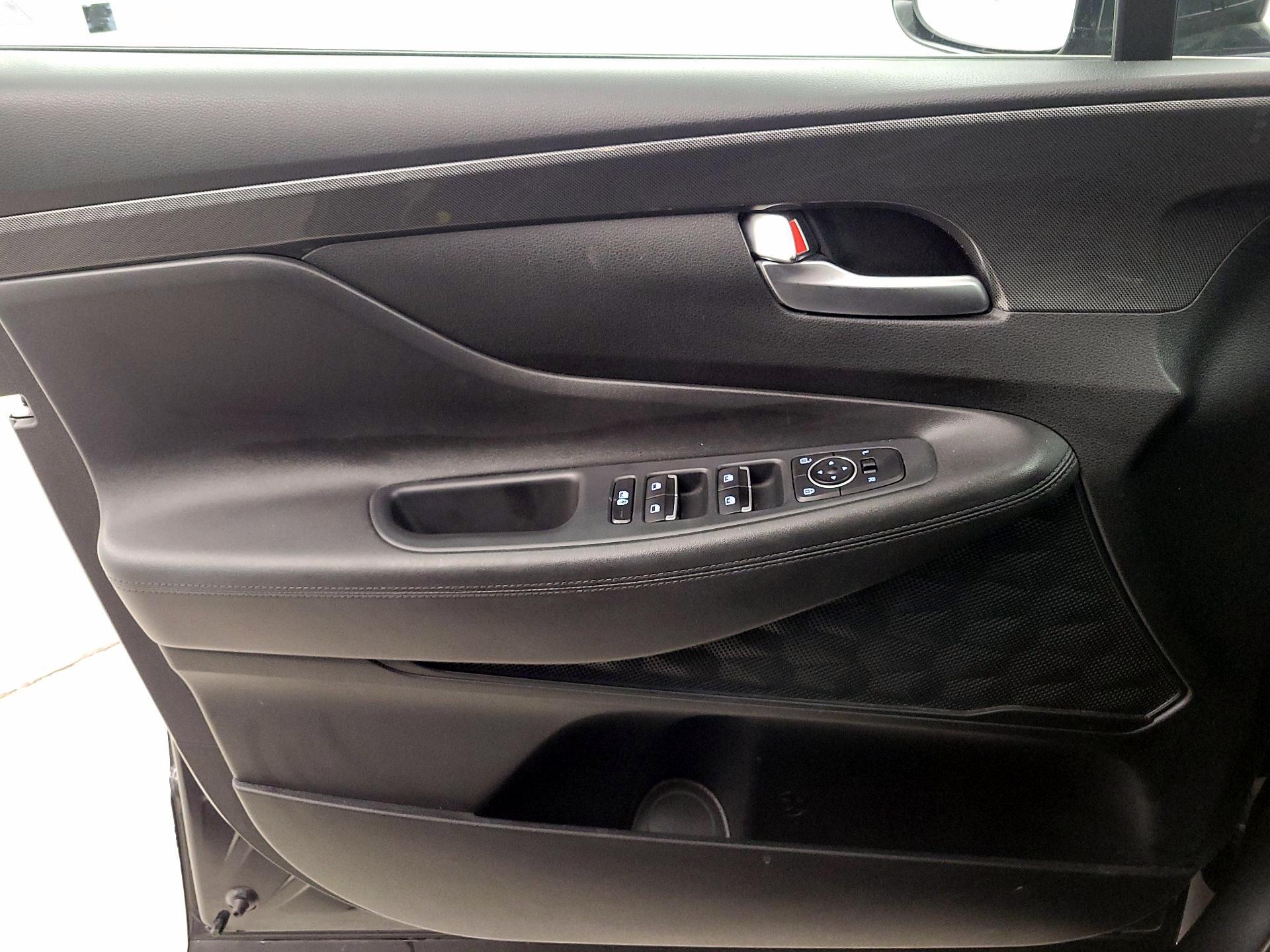 Thumbnail: 2022 Hyundai Santa Fe - 12