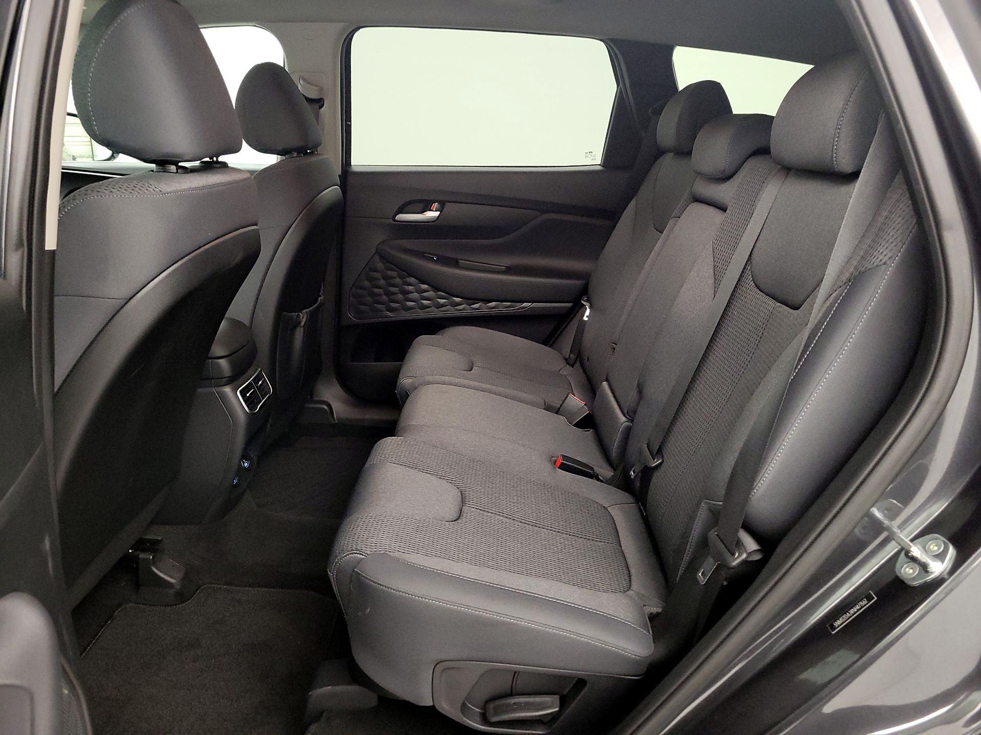 Thumbnail: 2022 Hyundai Santa Fe - 19