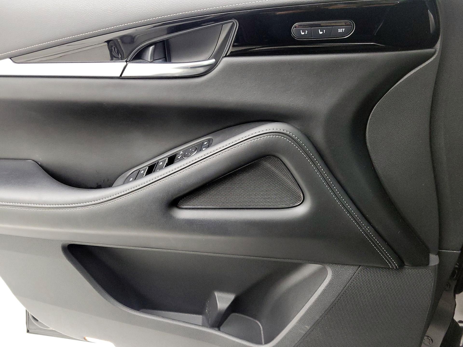 Thumbnail: 2023 INFINITI QX60 - 12