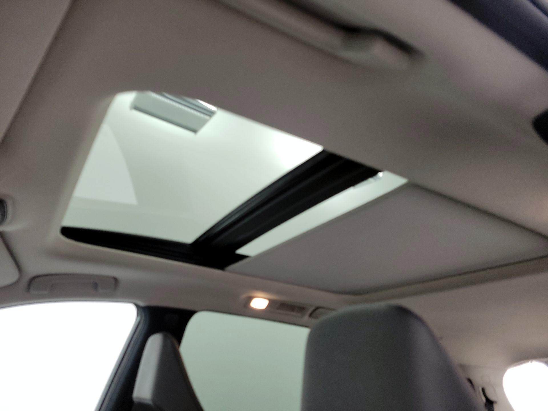 Thumbnail: 2023 INFINITI QX60 - 19