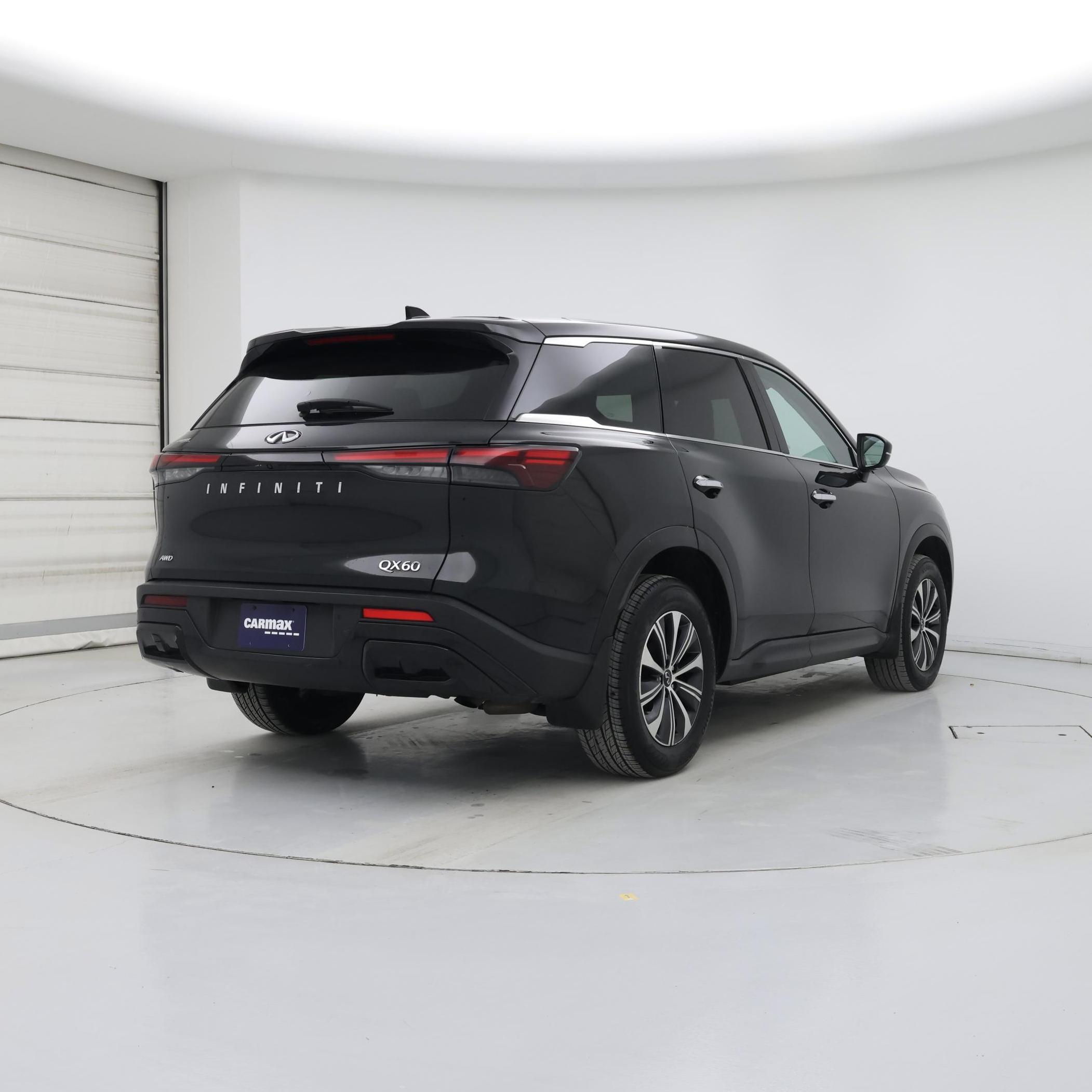 Thumbnail: 2023 INFINITI QX60 - 8