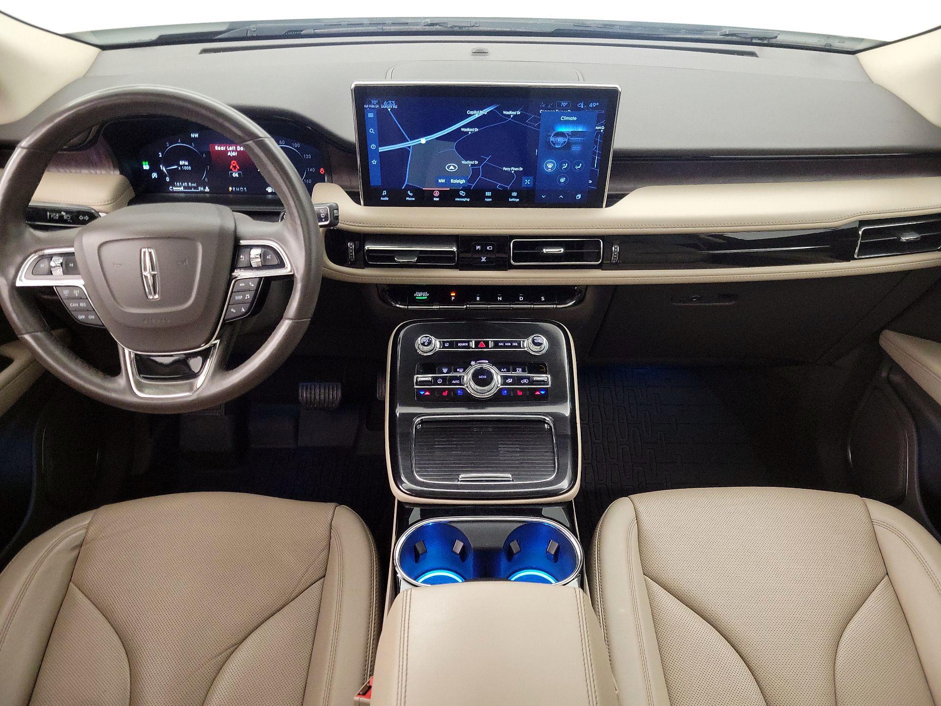 Thumbnail: 2022 Lincoln Nautilus - 9