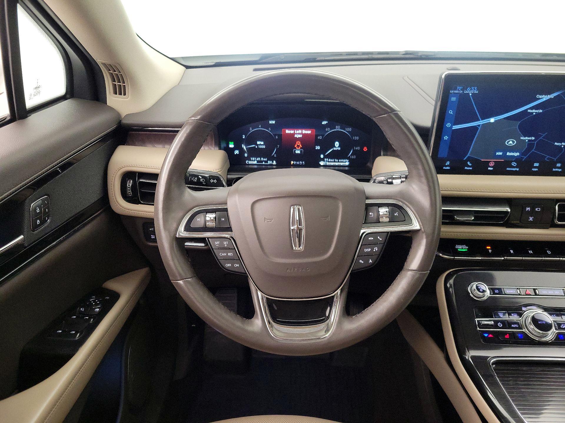 Thumbnail: 2022 Lincoln Nautilus - 10