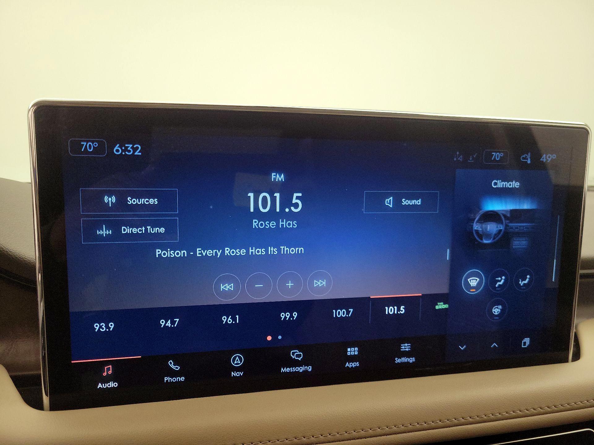 Thumbnail: 2022 Lincoln Nautilus - 16