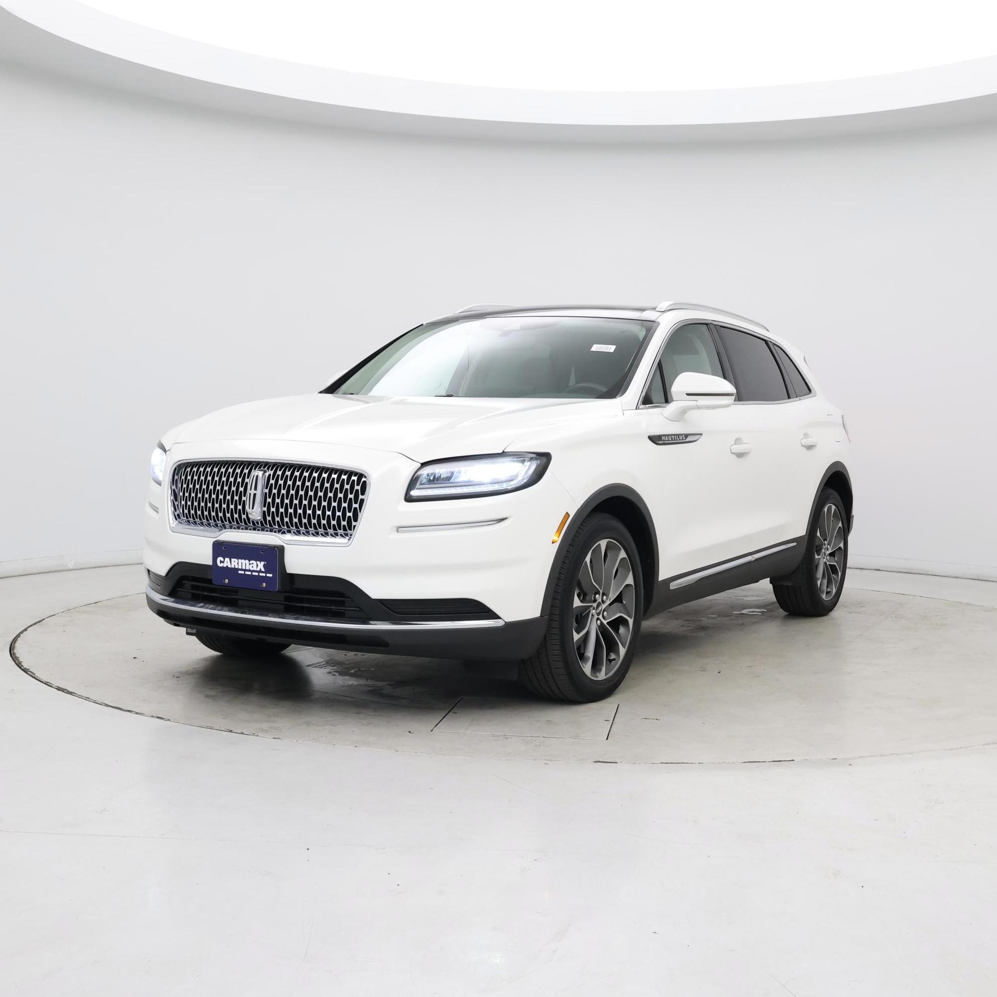 Thumbnail: 2022 Lincoln Nautilus - 4