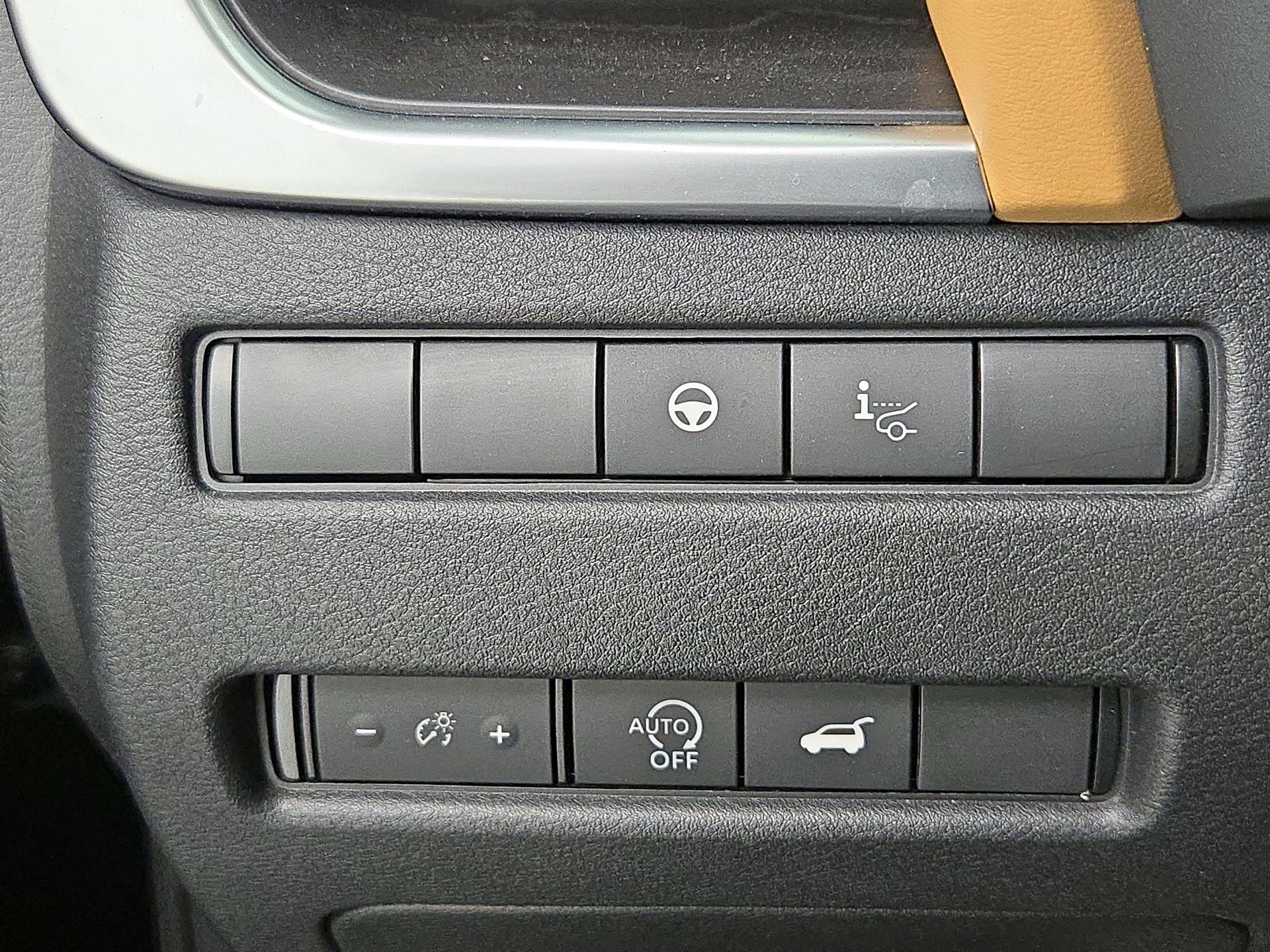 Thumbnail: 2023 Nissan Rogue - 13