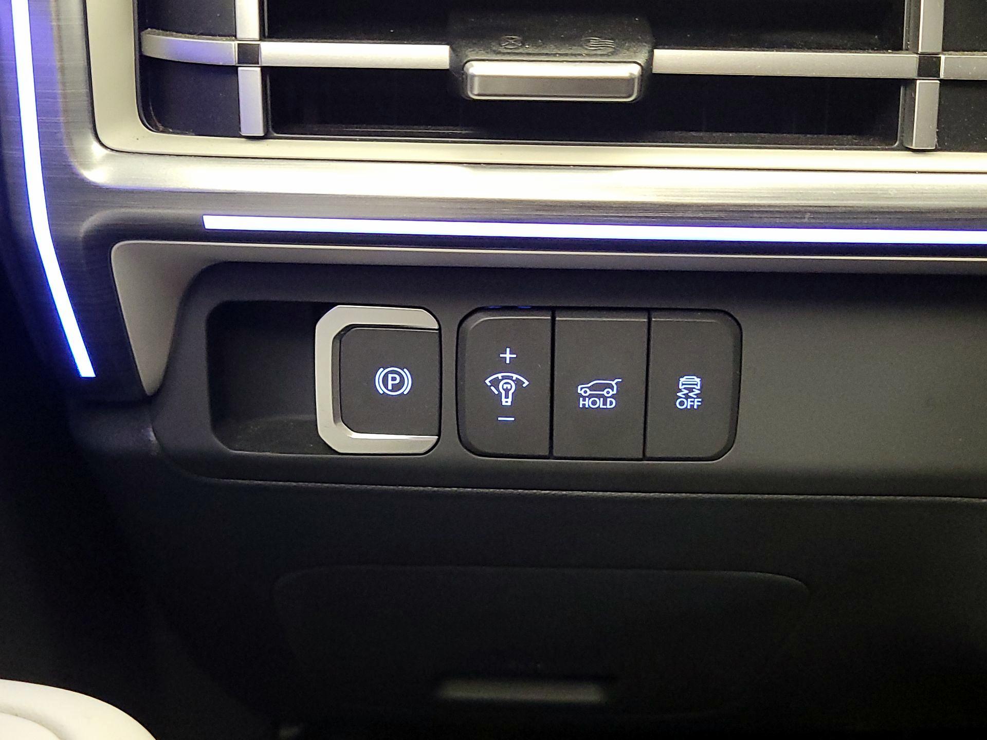 Thumbnail: 2024 Hyundai Santa Fe - 13