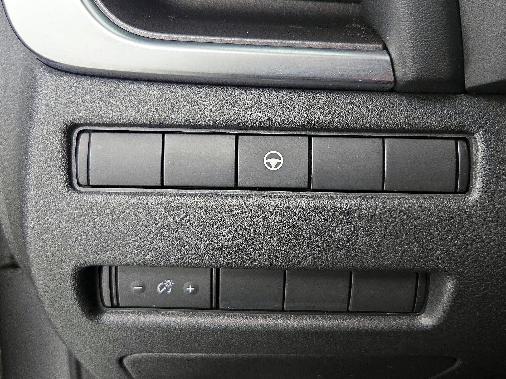 Thumbnail: 2023 Nissan Rogue - 13