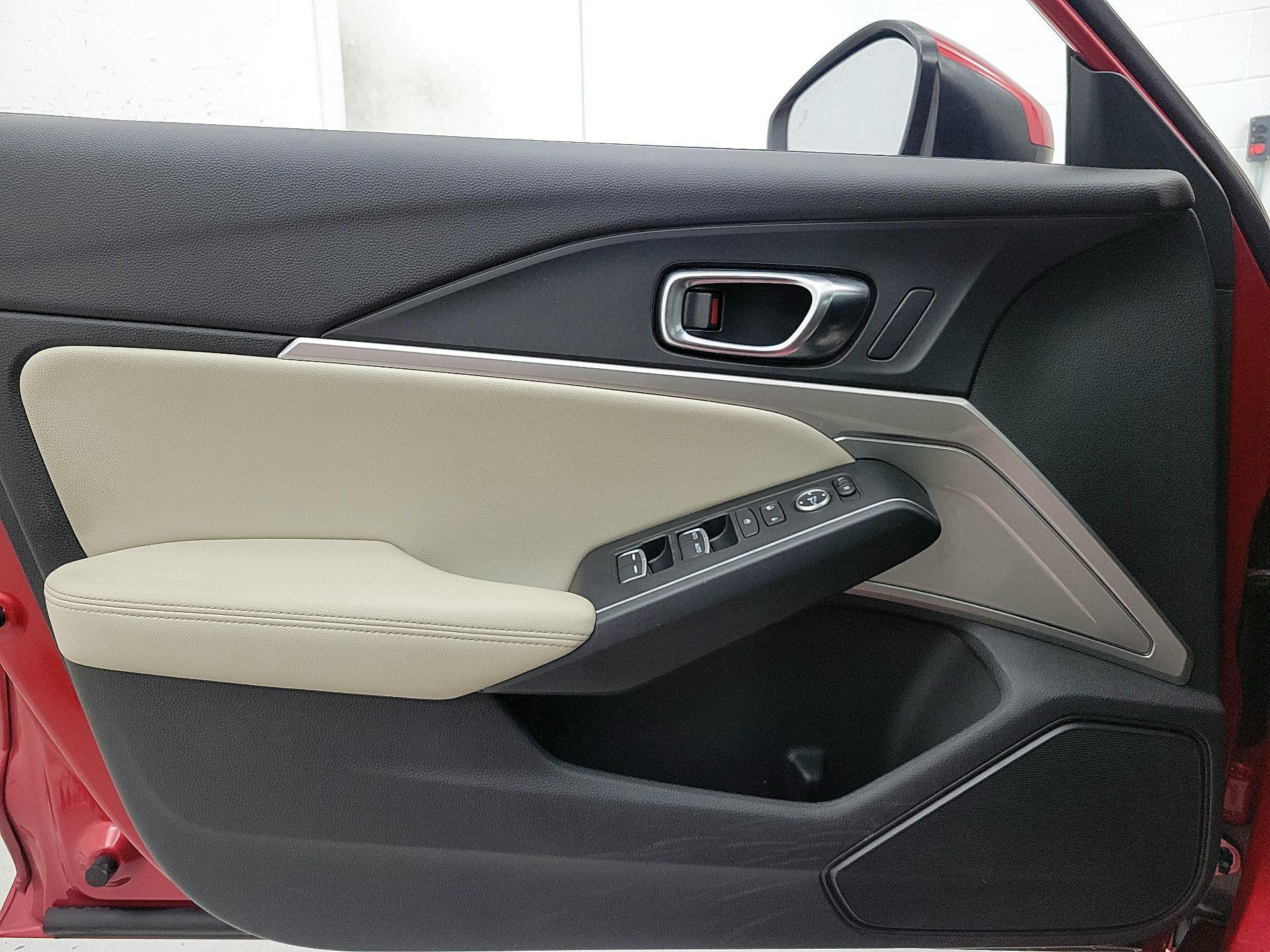 Thumbnail: 2023 Acura Integra - 12