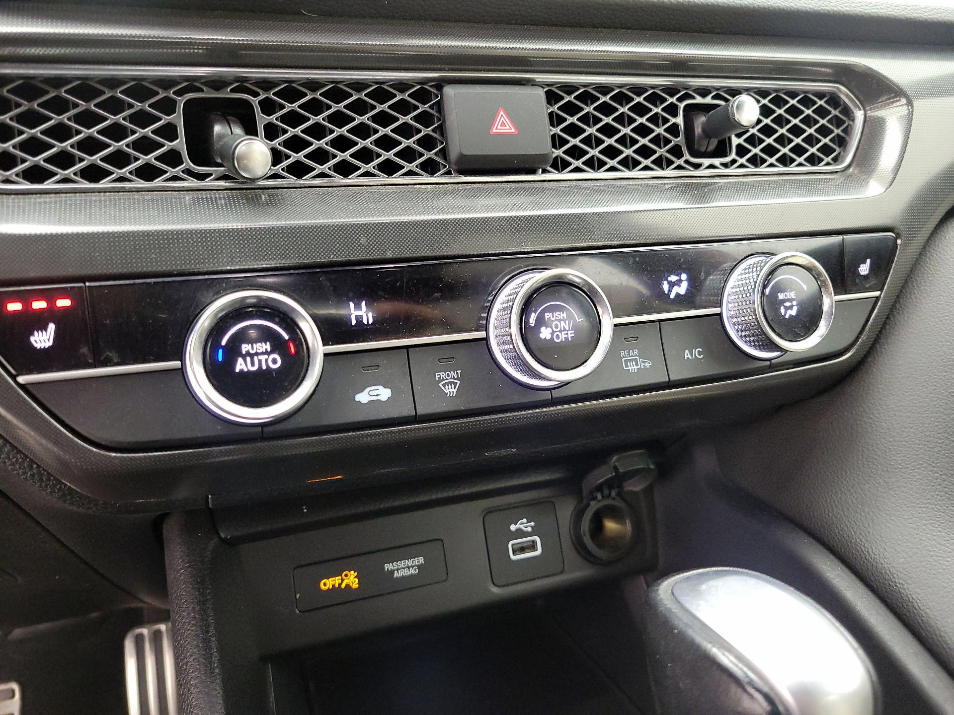 Thumbnail: 2023 Acura Integra - 16