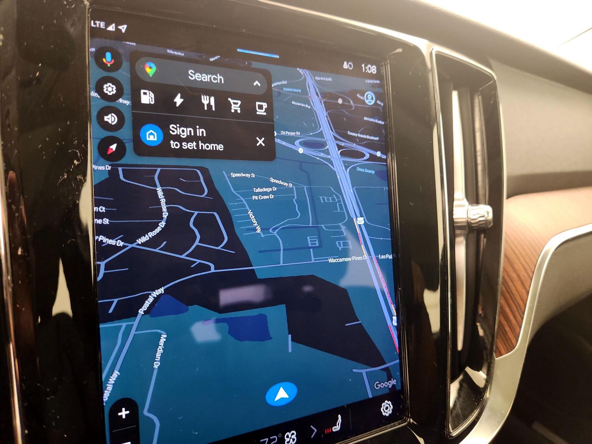 Thumbnail: 2023 Volvo S60 - 14