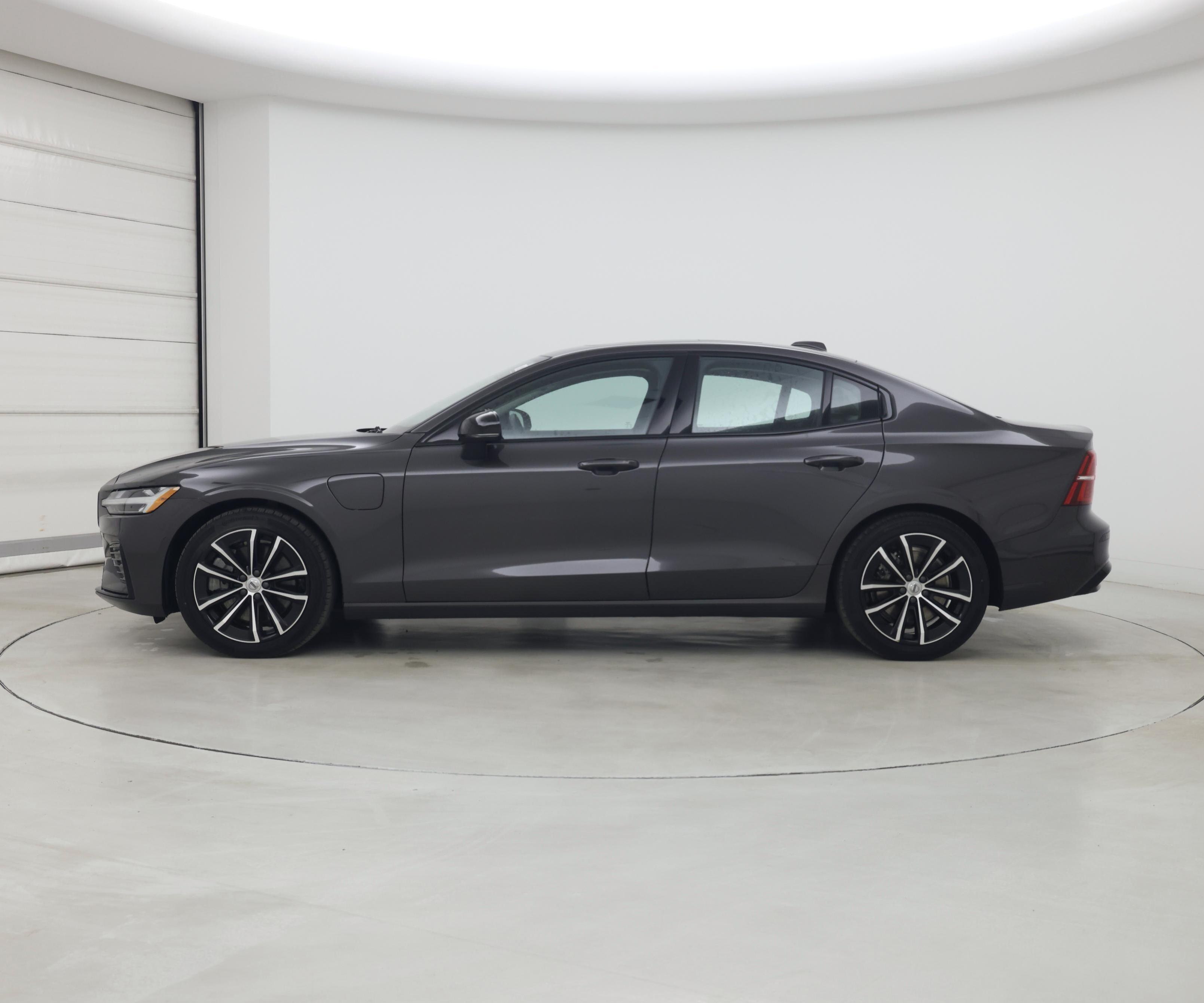 Thumbnail: 2023 Volvo S60 - 3