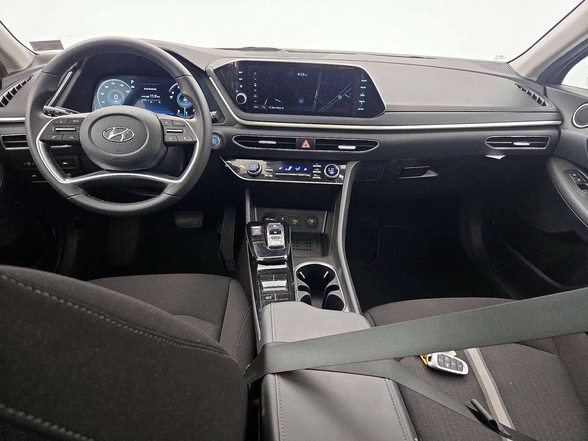 Thumbnail: 2023 Hyundai Sonata - 9