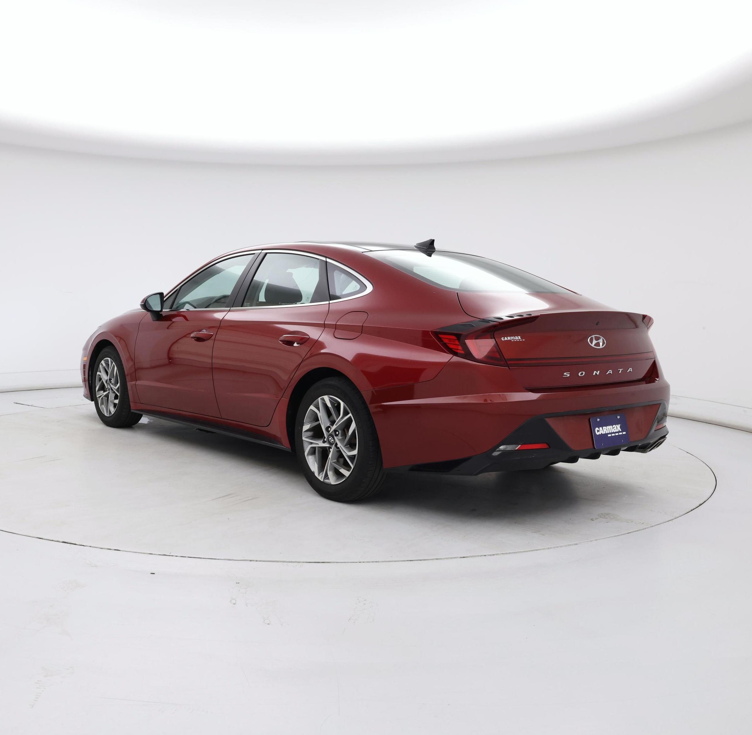 Thumbnail: 2023 Hyundai Sonata - 2